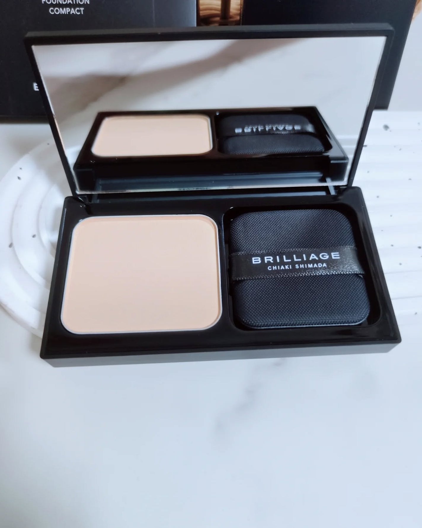 パウダリーファンデーション レジェンダリー グロウ/ブリリアージュ/パウダーファンデーションを使ったクチコミ(2枚目)