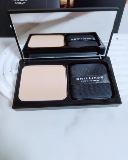 パウダリーファンデーション レジェンダリー グロウ/ブリリアージュ/パウダーファンデーションを使ったクチコミ(2枚目)