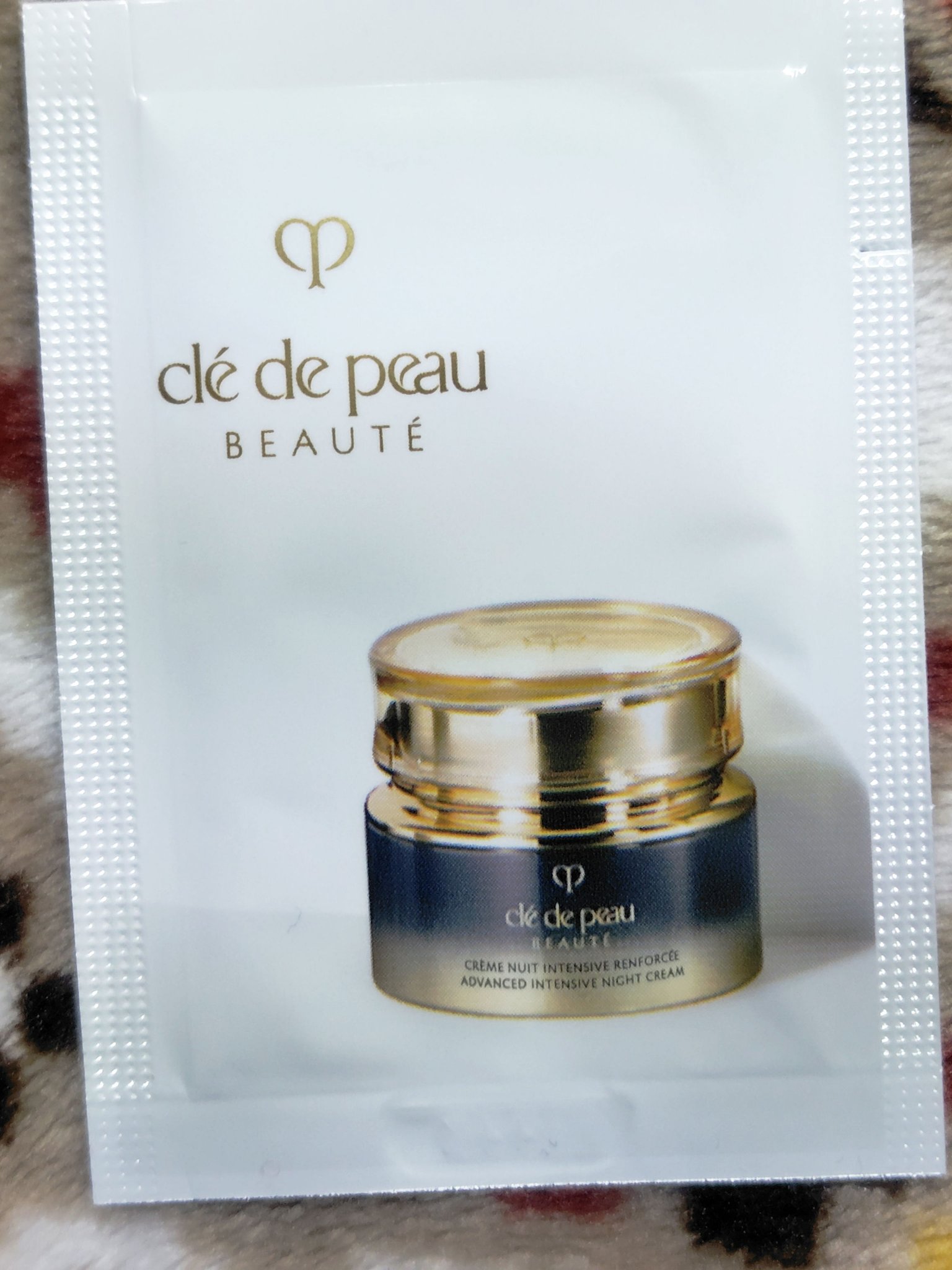 クレ・ド・ポー ボーテ クレームアンタンシヴ R(ニュイ)/クレ・ド・ポー ボーテ/乳液を使ったクチコミ（2枚目）