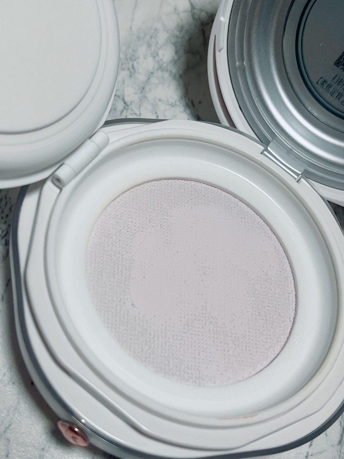 玉養桃花 ルースパウダー/花西子/ルースパウダーを使ったクチコミ(3枚目)