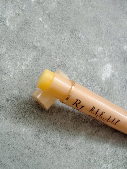 RJビーリップ/アピセラピーコスメティクス/リップクリームを使ったクチコミ(3枚目)