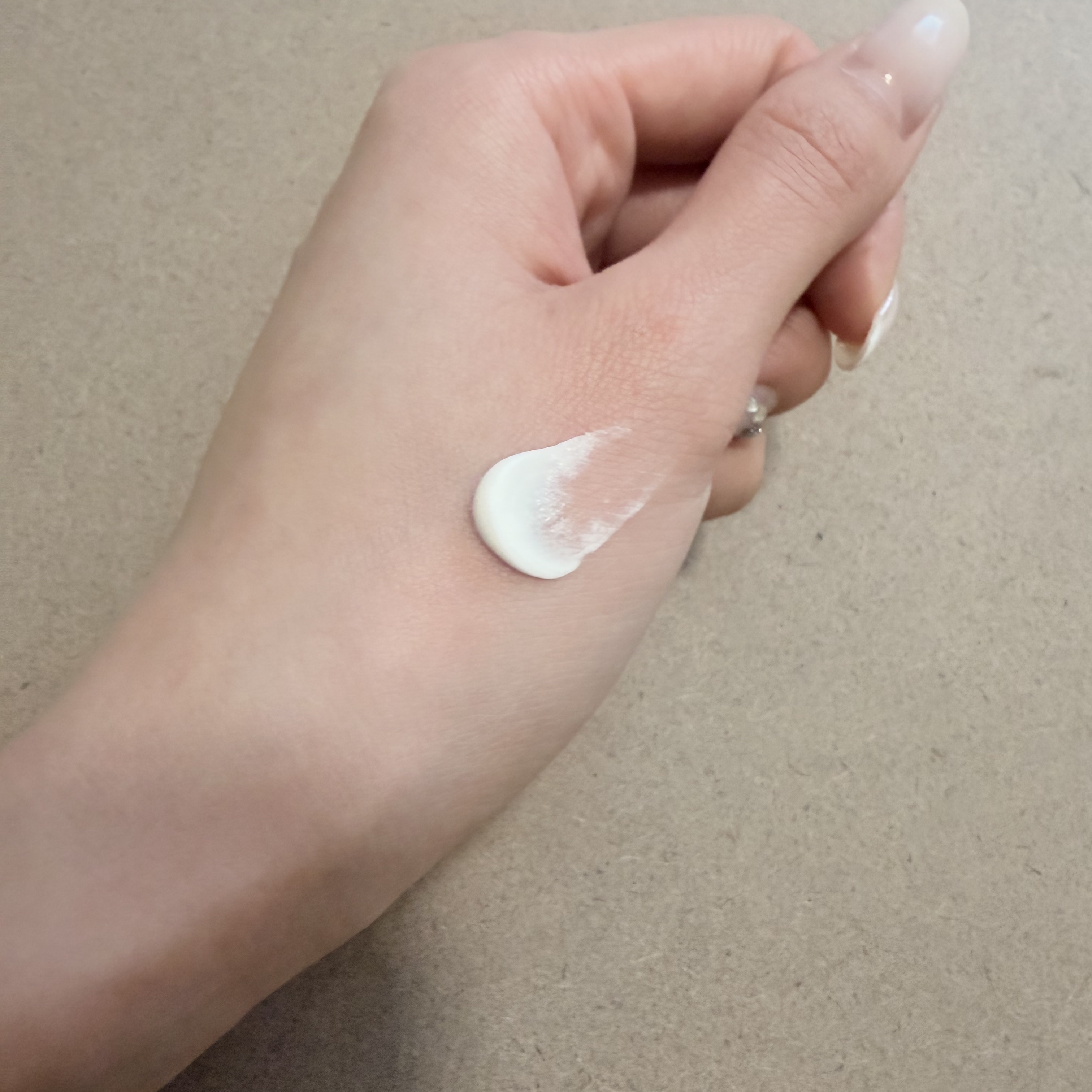 by365 パウダリーUVクリーム トーンアップ/ナリスアップ/日焼け止め・UVケアを使ったクチコミ（3枚目）