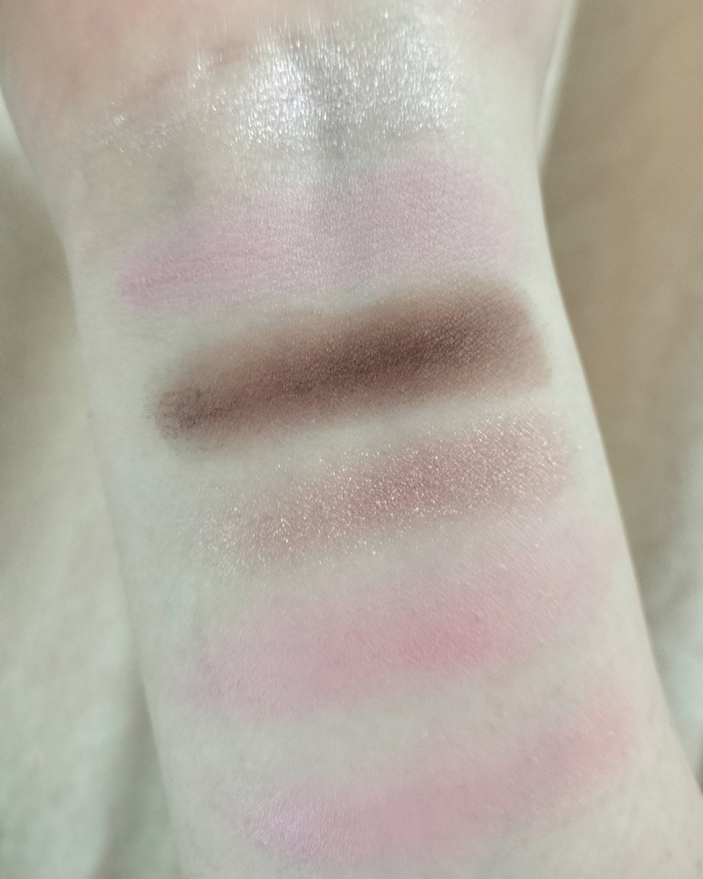 ソフトシアーマルチパレット/wakemake/アイシャドウパレットを使ったクチコミ(3枚目)