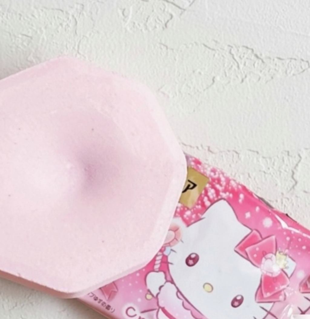 メディキュア Cuteロゼの香り【医薬部外品】/バブ/炭酸系入浴剤を使ったクチコミ(2枚目)