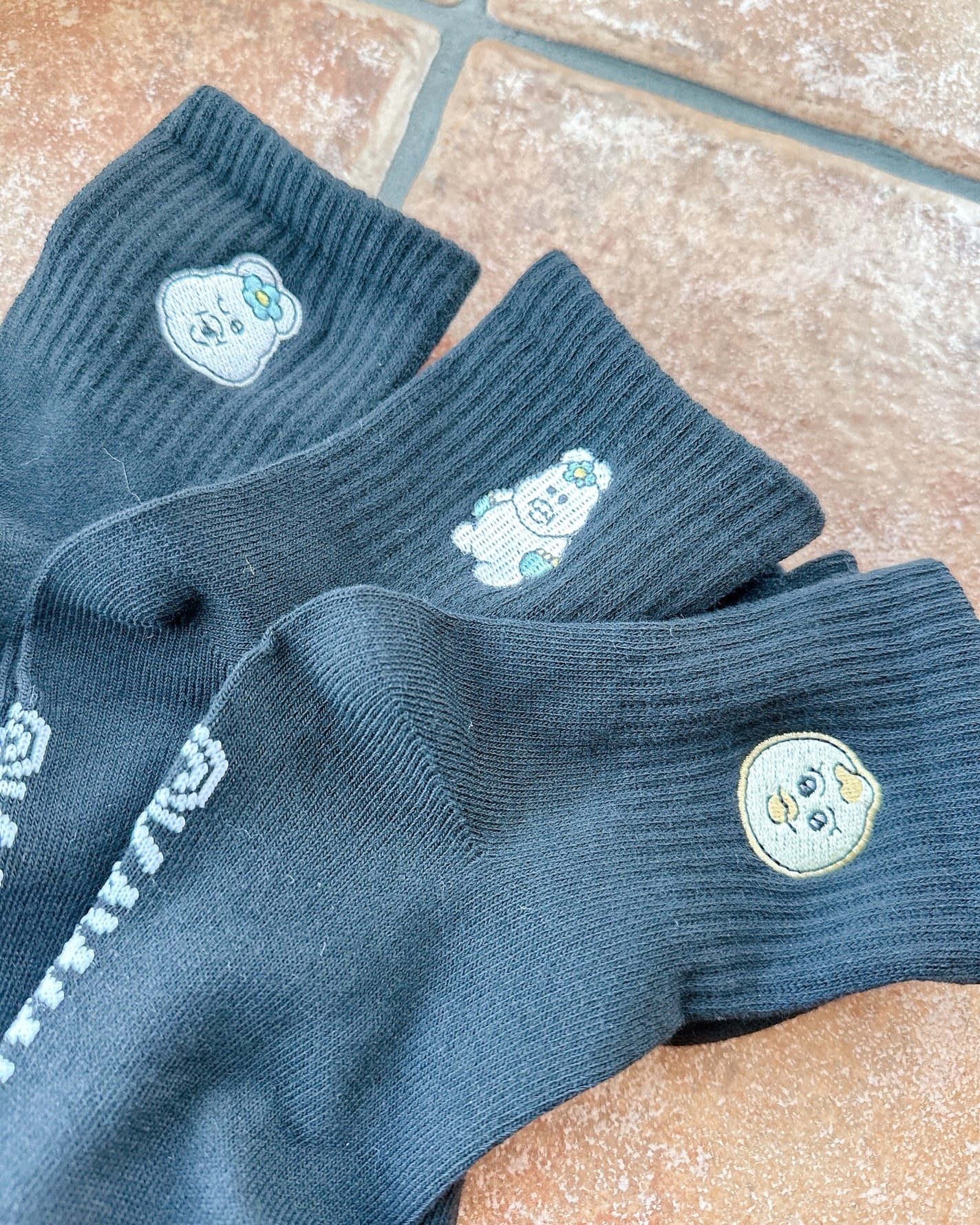 yuð on LIPS ããããœã¡ããÃããŸããã倧人æ°ã®ã³ã©ãâ¡â¡åæ¥ã«åºèãšãªã³ã©ã€..ãïŒ5æç®ïŒ