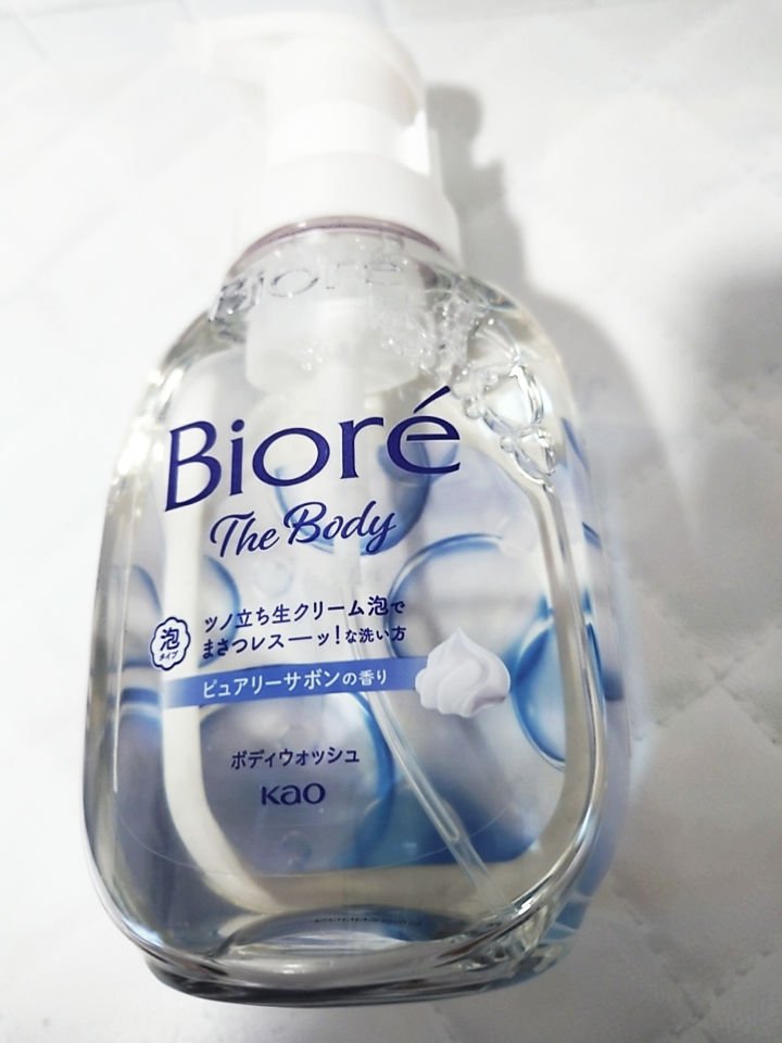 ザ ボディ 泡タイプ ピュアリーサボンの香り/ビオレu/ボディソープを使ったクチコミ（2枚目）