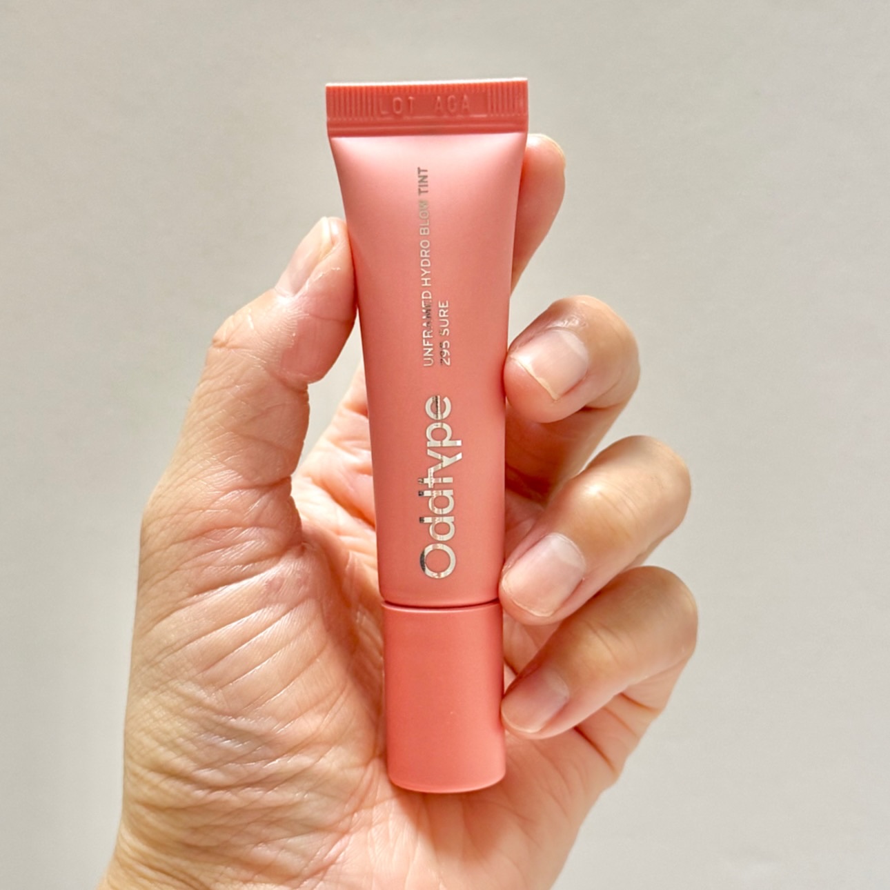 アンフレームドハイドロブロウティント/Oddtype/リップティントを使ったクチコミ（2枚目）