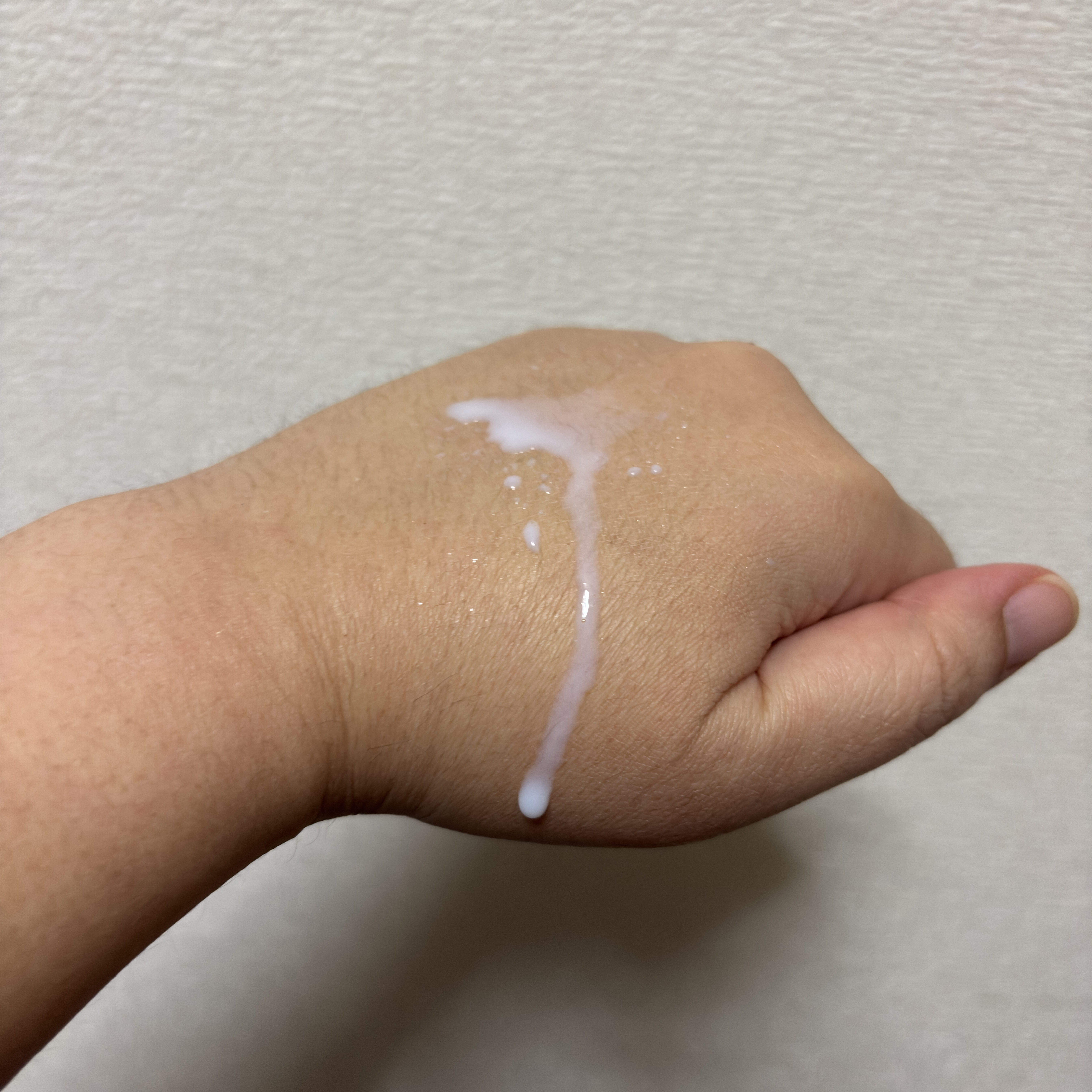 メゾン ド カーム  ブライトニング ミストセラム ローズムスク/ナリスアップ/ボディローションを使ったクチコミ（3枚目）