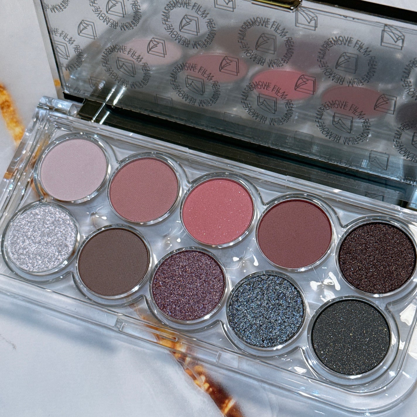 ライトオンアイズシャドウパレット/ルミル/アイシャドウパレットを使ったクチコミ(4枚目)