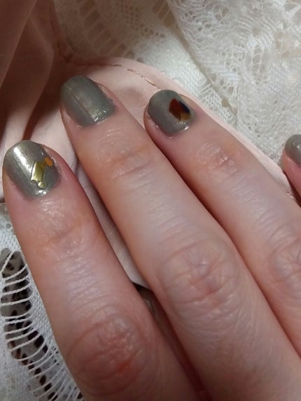 カラフルネイルズ/キャンメイク/マニキュアを使ったクチコミ(3枚目)