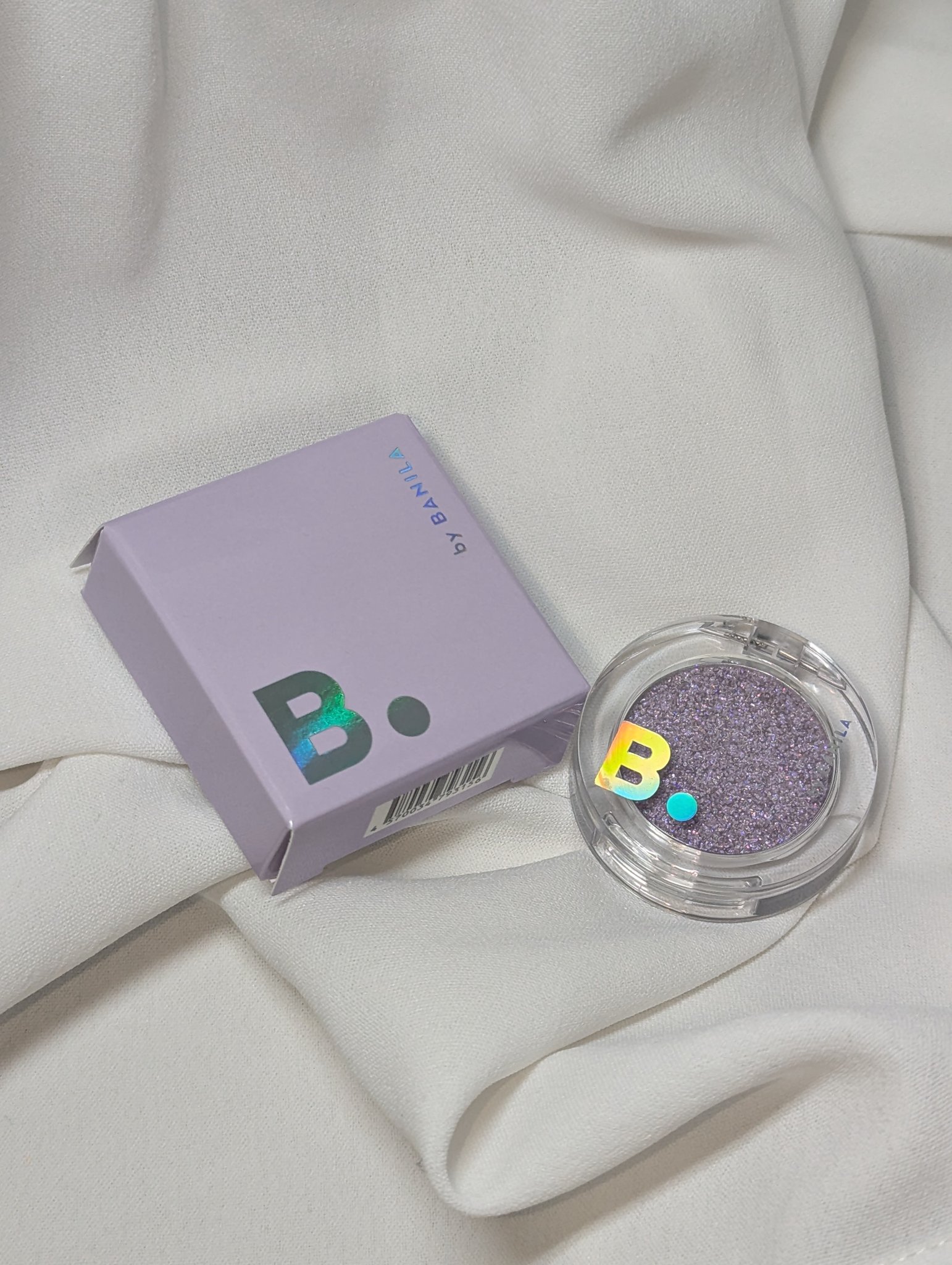 ハイパーホロビーム アイグリッター ＰＰ０１ティーザー/BANILA CO/グリッターを使ったクチコミ（1枚目）