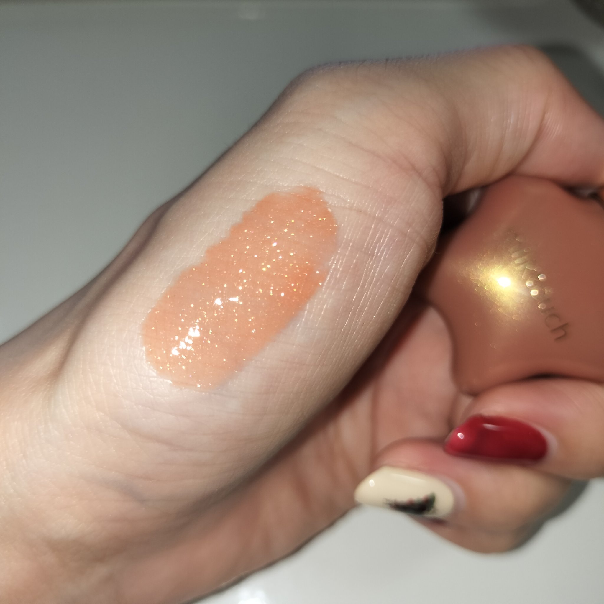 オーナメント プリズム シャイン パール グロス/Milk Touch/リップグロスを使ったクチコミ（2枚目）