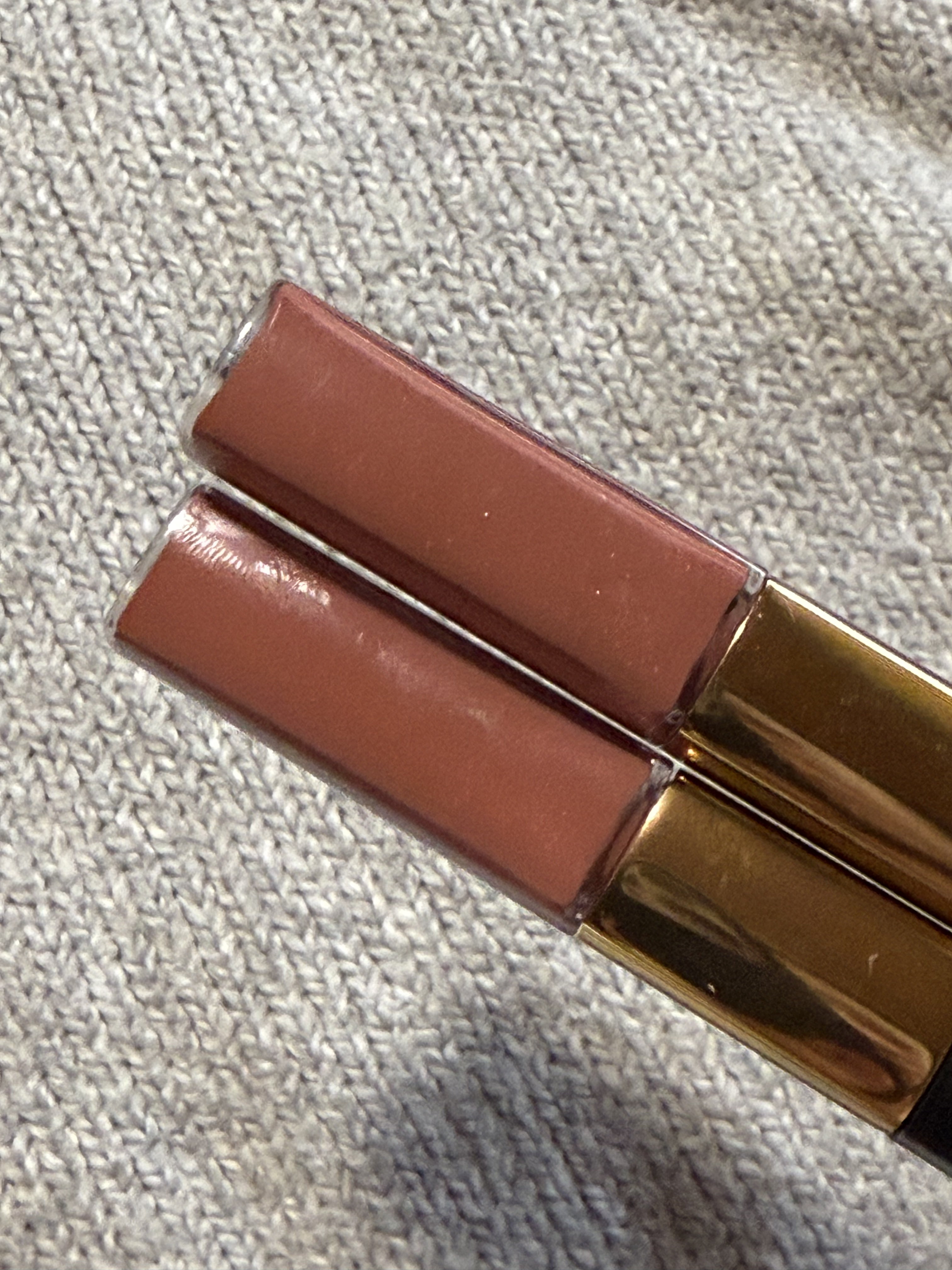 ル ルージュ デュオ ウルトラ トゥニュ/CHANEL/口紅を使ったクチコミ（3枚目）