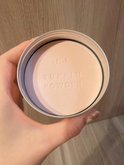 すっぴんパウダー ウォームグロウ フルールハニーの香り/クラブ/プレストパウダーを使ったクチコミ(5枚目)