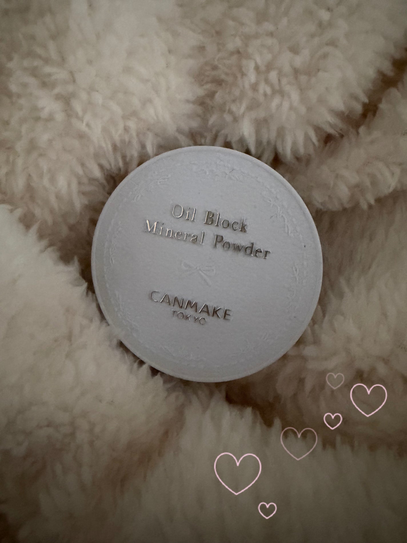 1.2.3⚡️ on LIPS 「皮脂テカリ防止してくれるタイプのパウダーは結構何種類か使ったけ..」(1枚目)