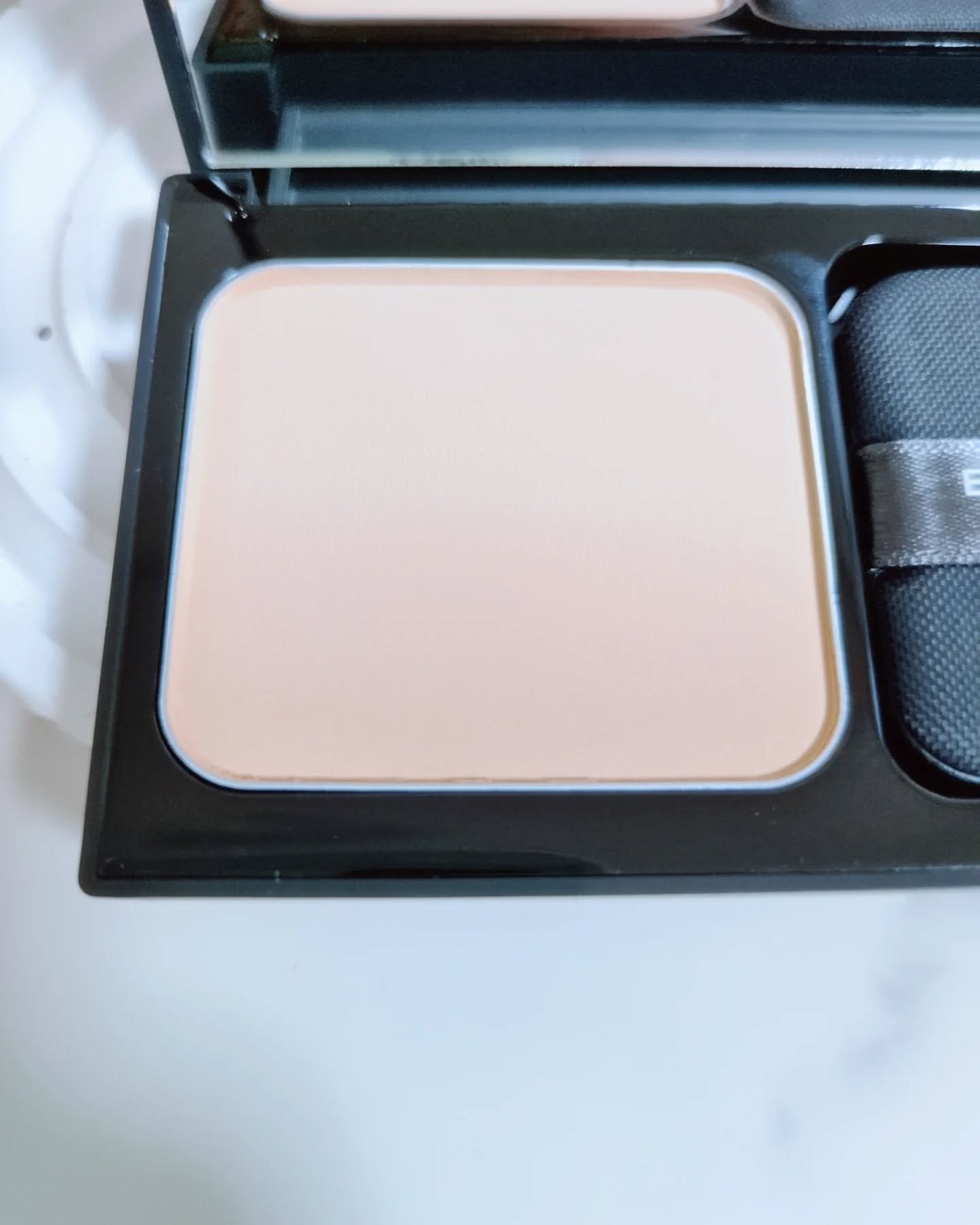 パウダリーファンデーション レジェンダリー グロウ/ブリリアージュ/パウダーファンデーションを使ったクチコミ(3枚目)