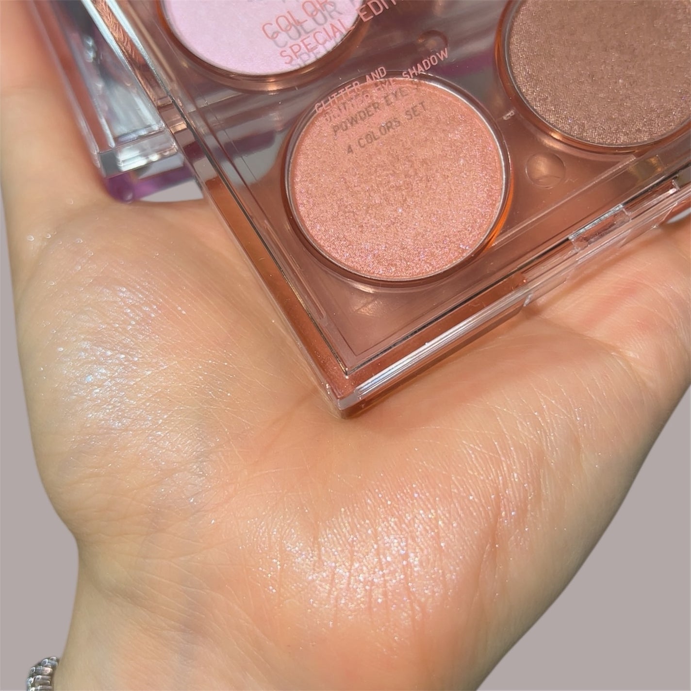 エテュセ カラーパレット スペシャル エディション/ettusais/アイシャドウパレットを使ったクチコミ(7枚目)