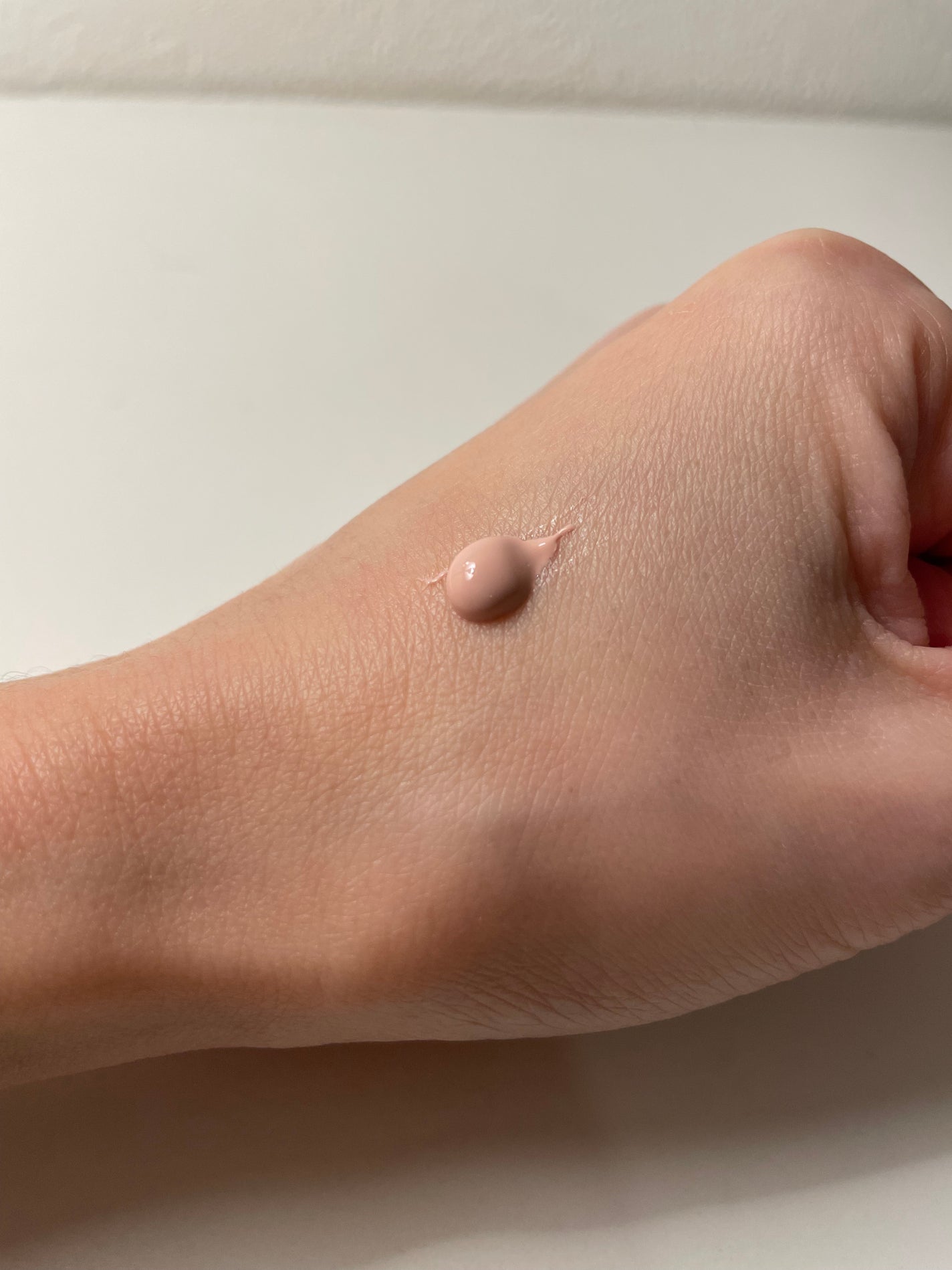 エリクシール デーケアレボリューション トーンアップ SP+ aa/エリクシール/化粧下地を使ったクチコミ(2枚目)