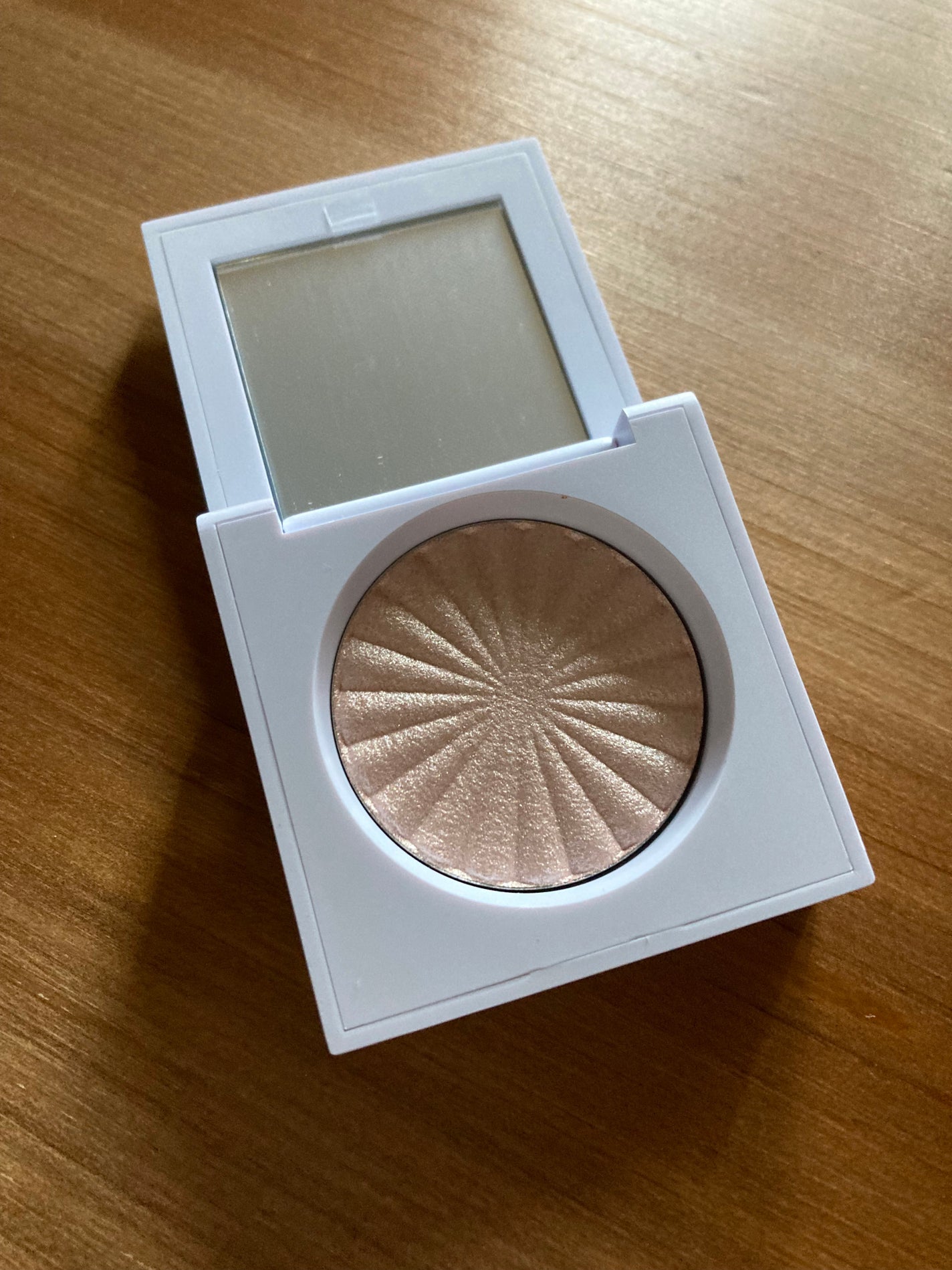 MINI HIGHLIGHTER/Ofra Cosmetics/パウダーハイライトを使ったクチコミ(2枚目)