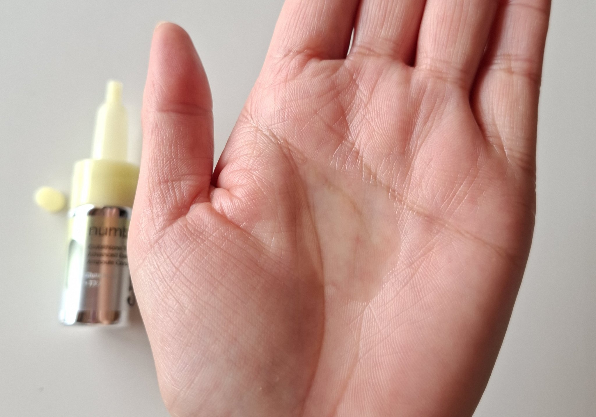 5番 白玉グルタチオンCトーンアップベース SPF50+ PA++++/numbuzin/化粧下地を使ったクチコミ（2枚目）