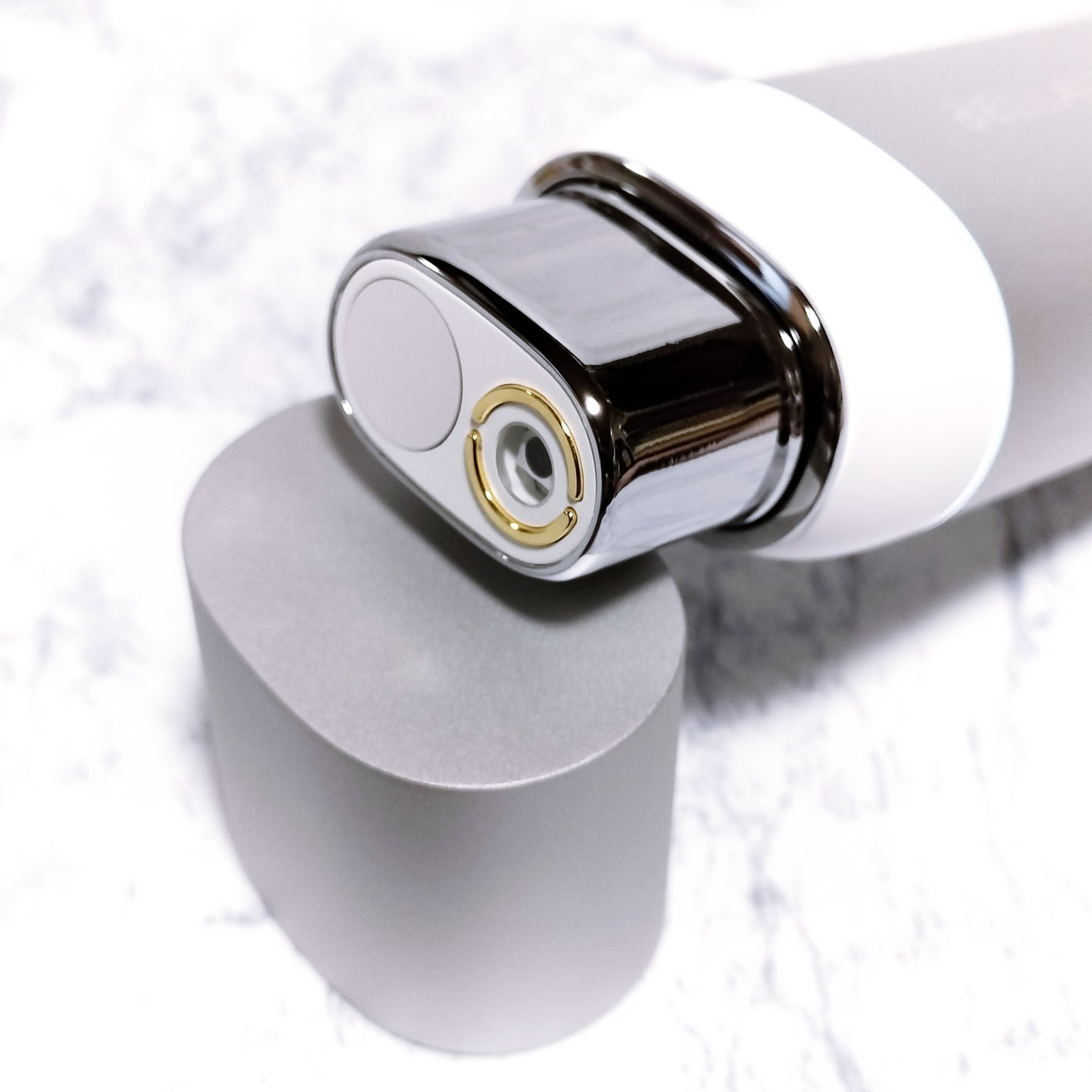 スキンスキャナー/BELLATECH/その他スキンケアグッズを使ったクチコミ(3枚目)