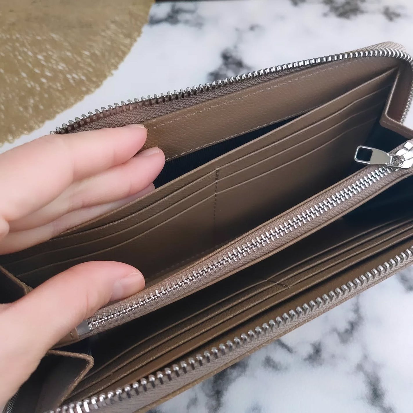 きょのすけ on LIPS 「<améliage長財布>を愛用中♪ずっと一緒に年を重ねたくな..」(6枚目)