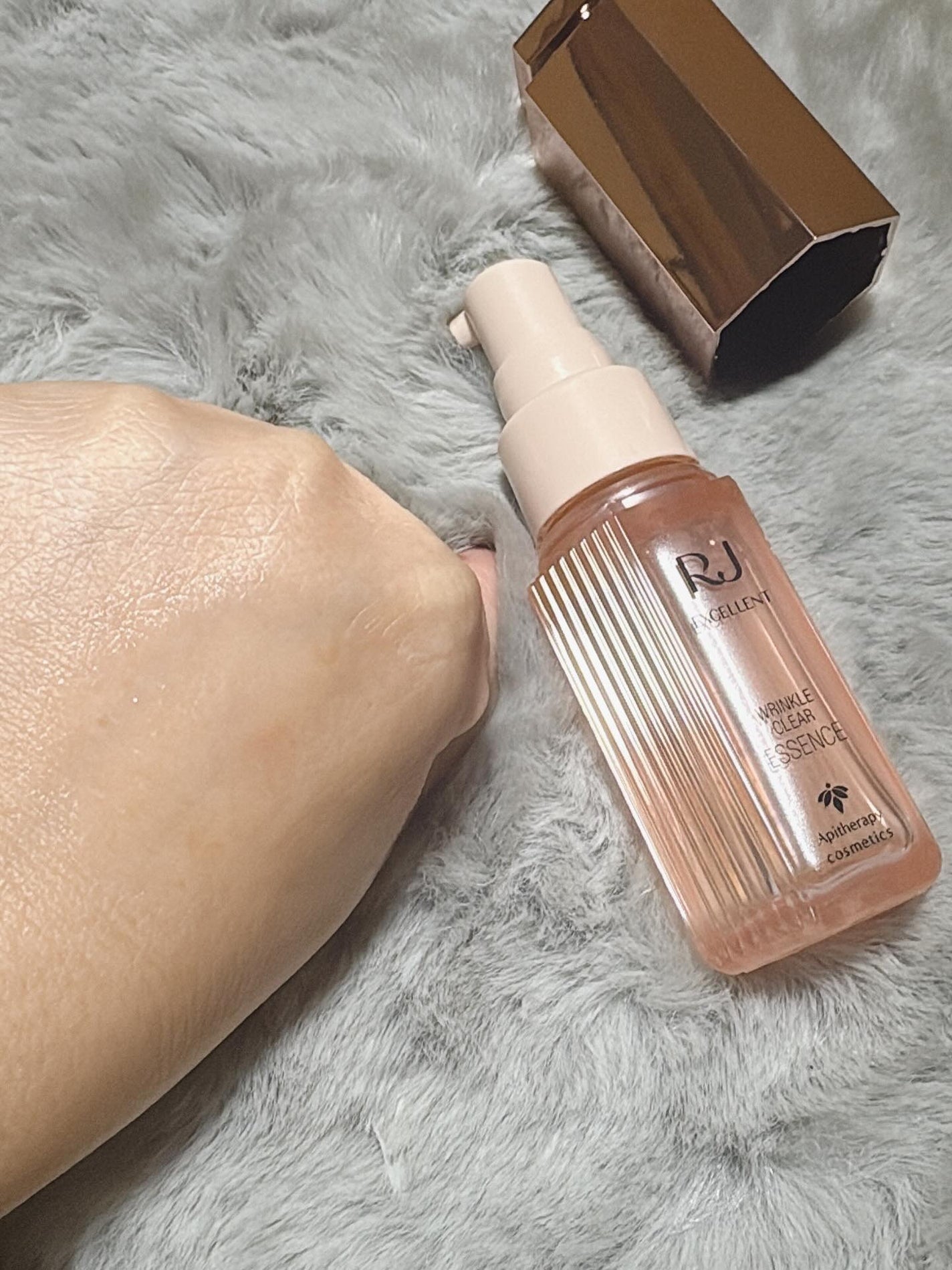 RJ エクセレント 薬用リンクルクリアエッセンス/アピセラピーコスメティクス/美容液を使ったクチコミ(2枚目)