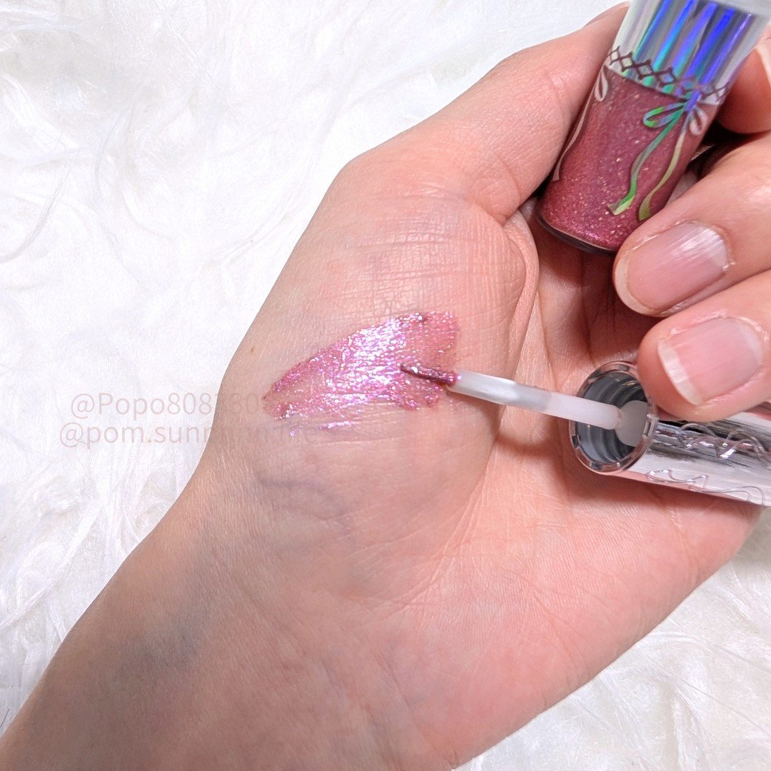 ジルスチュアート　アイダイヤモンド グリマー/JILL STUART/グリッターを使ったクチコミ（2枚目）