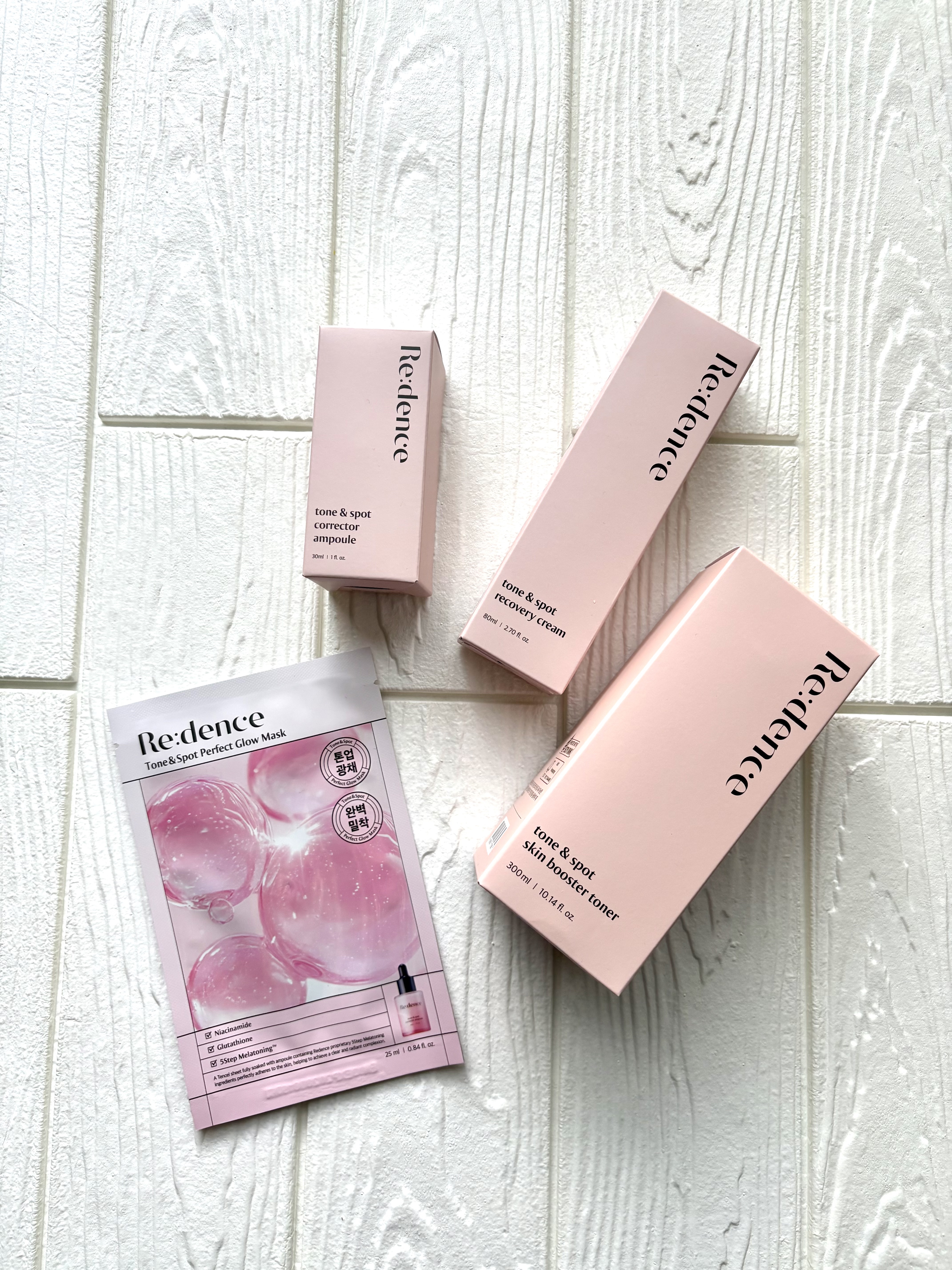 トーン&スポットスキンブースタートナー/redence/ブースター・導入液を使ったクチコミ（2枚目）