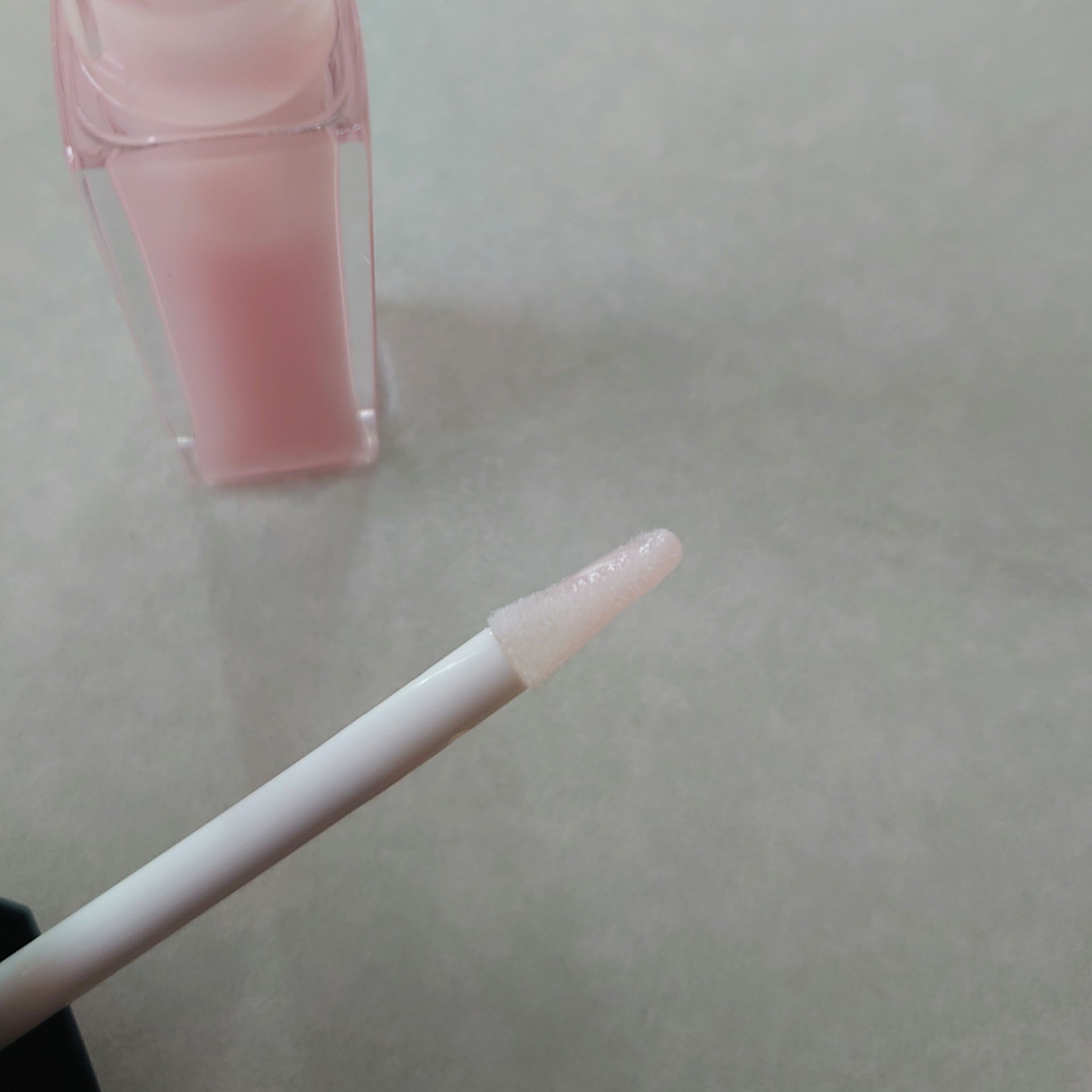 エッセンス リッププランパー SP001 シアーピンク/Visée/リッププランパーを使ったクチコミ（2枚目）