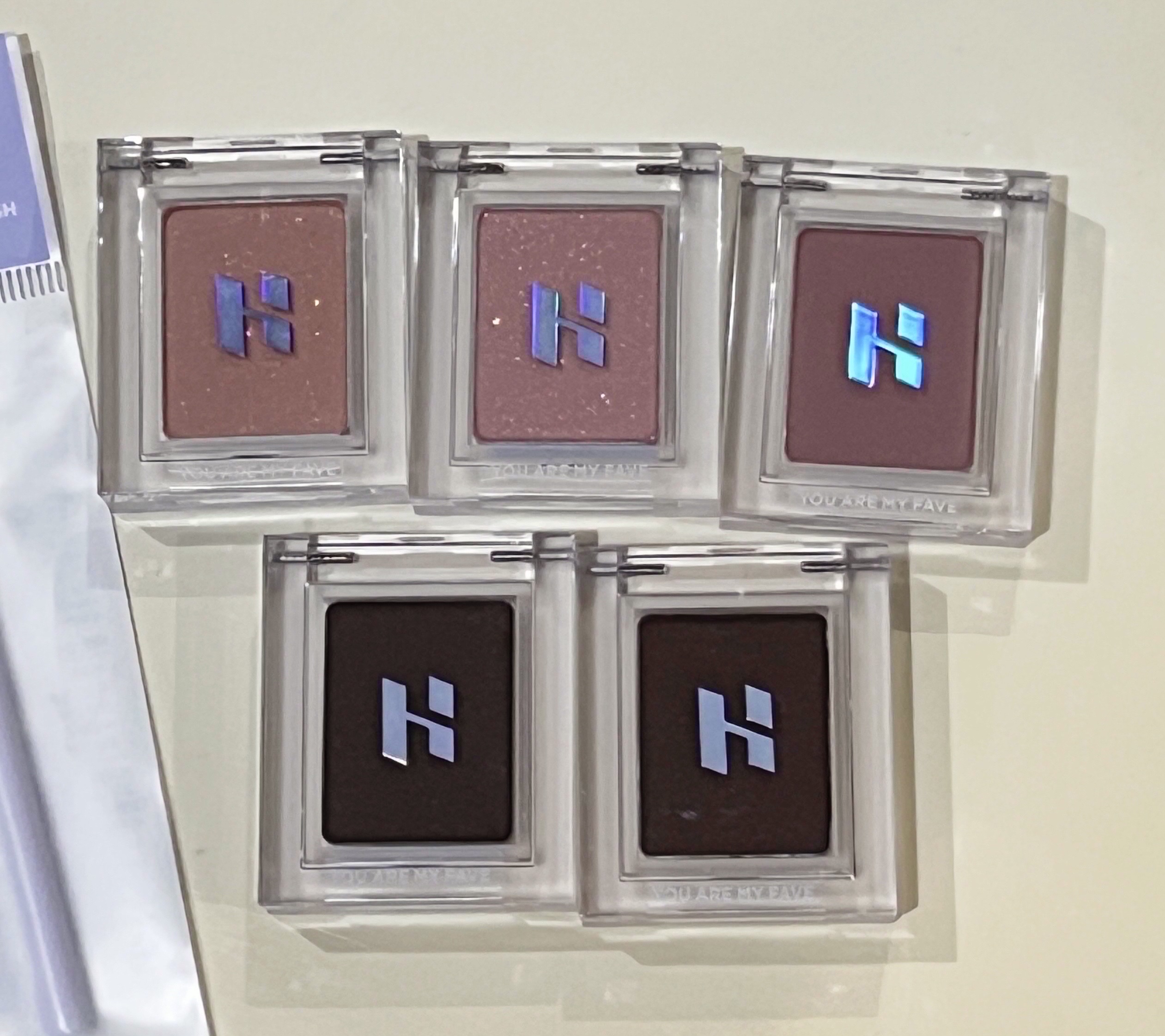 マイフェイブピースアイシャドウ/HOLIKA HOLIKA/単色アイシャドウを使ったクチコミ（1枚目）