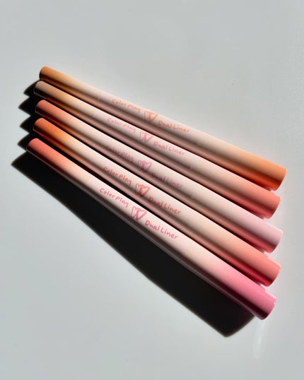 カラープレイデュアルライナー/2aN/スティックアイシャドウを使ったクチコミ(2枚目)