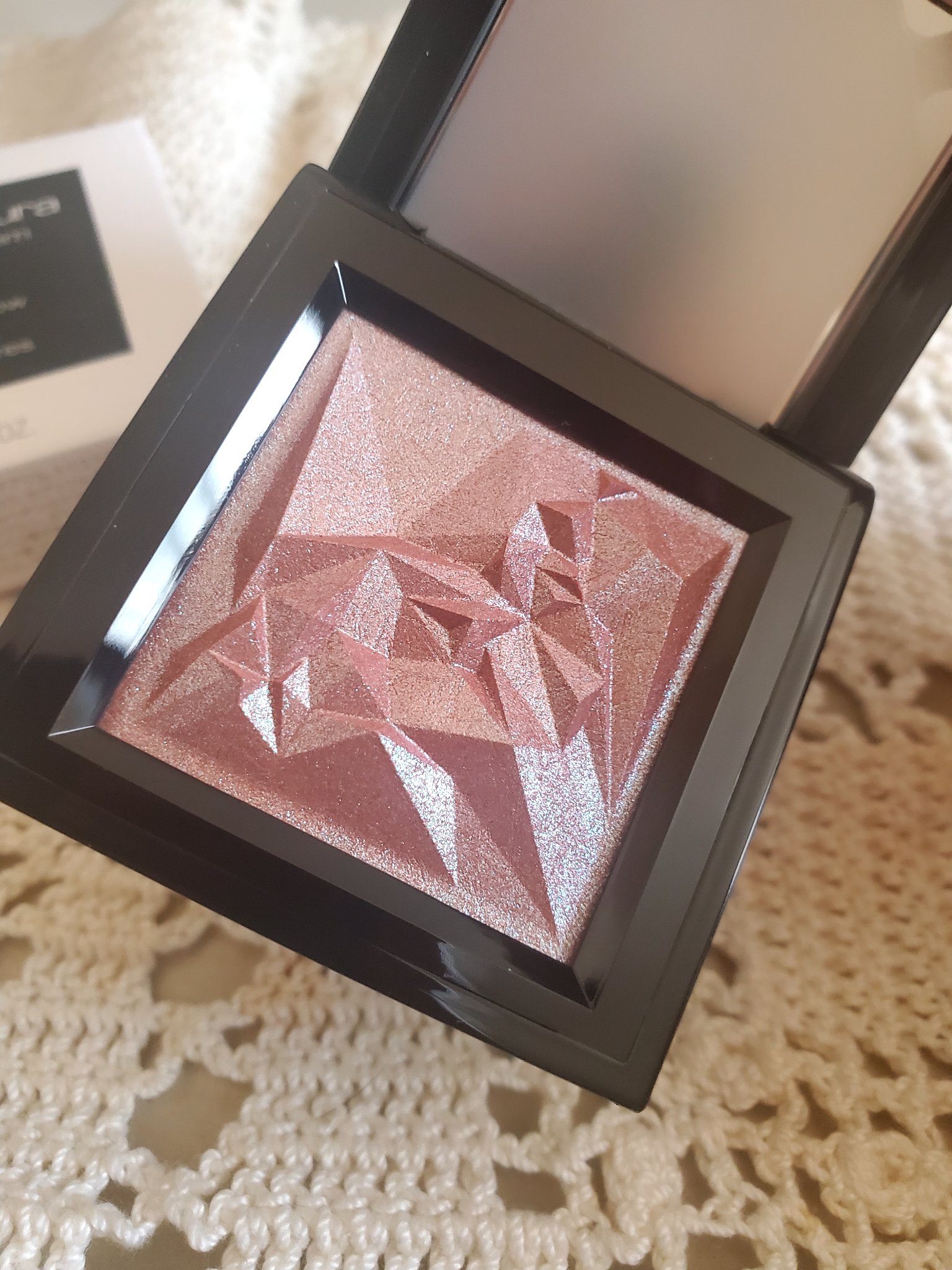 クラッシュド ジェム/shu uemura/単色アイシャドウを使ったクチコミ（3枚目）