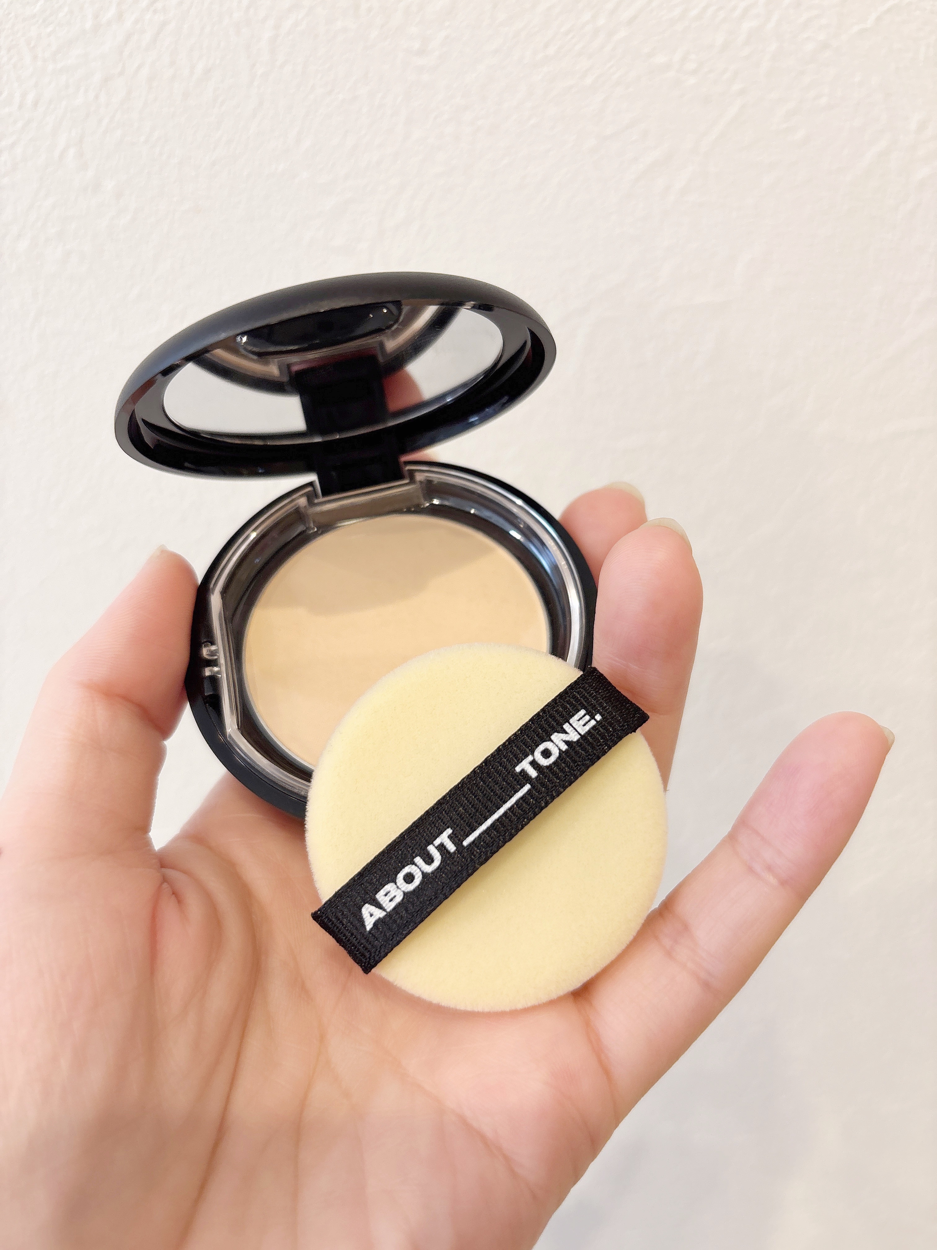 ブラーパウダーパクト/ABOUT TONE/プレストパウダーを使ったクチコミ（2枚目）