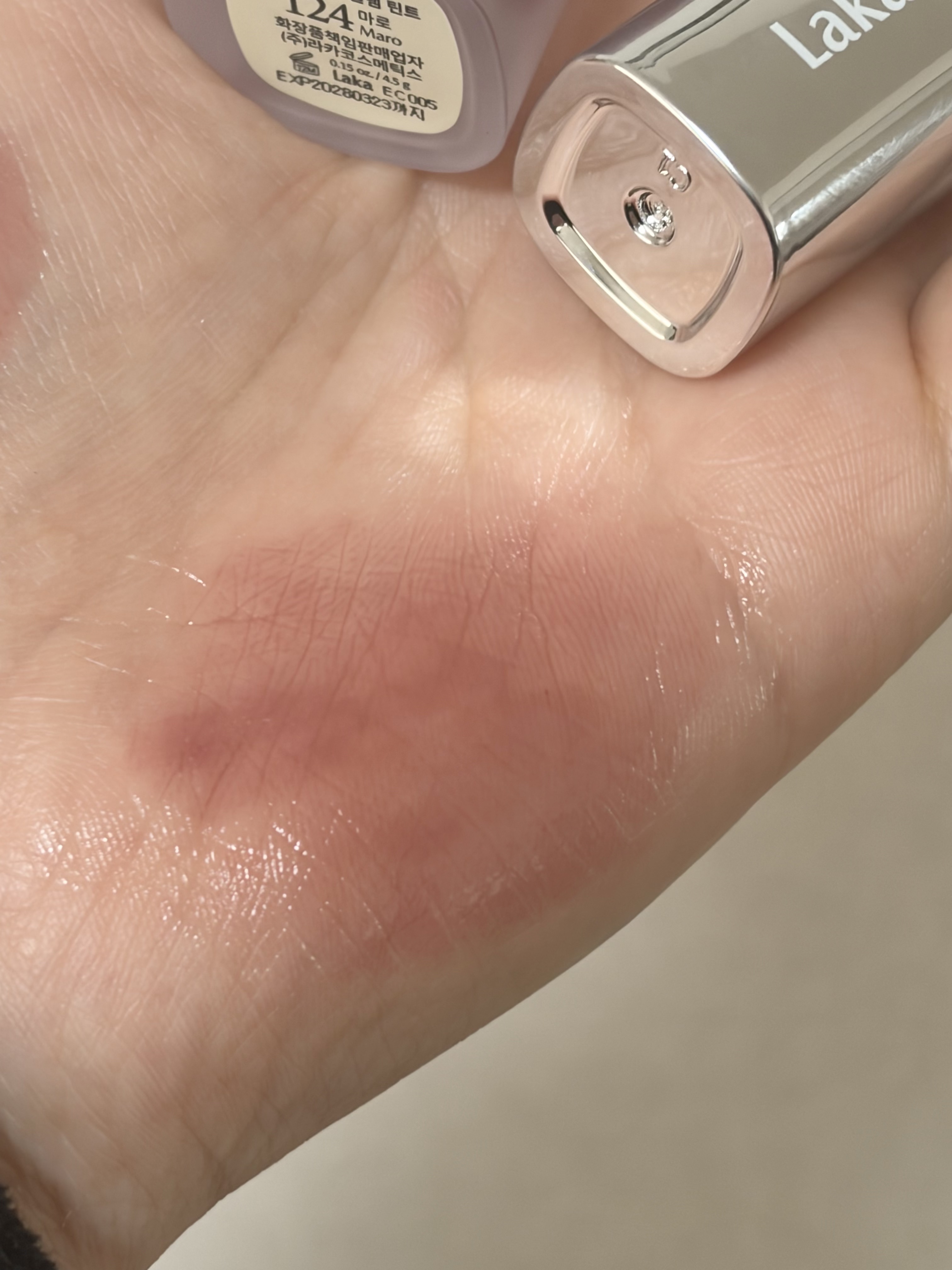 フルーティーグラムティント/Laka/リップティントを使ったクチコミ（3枚目）