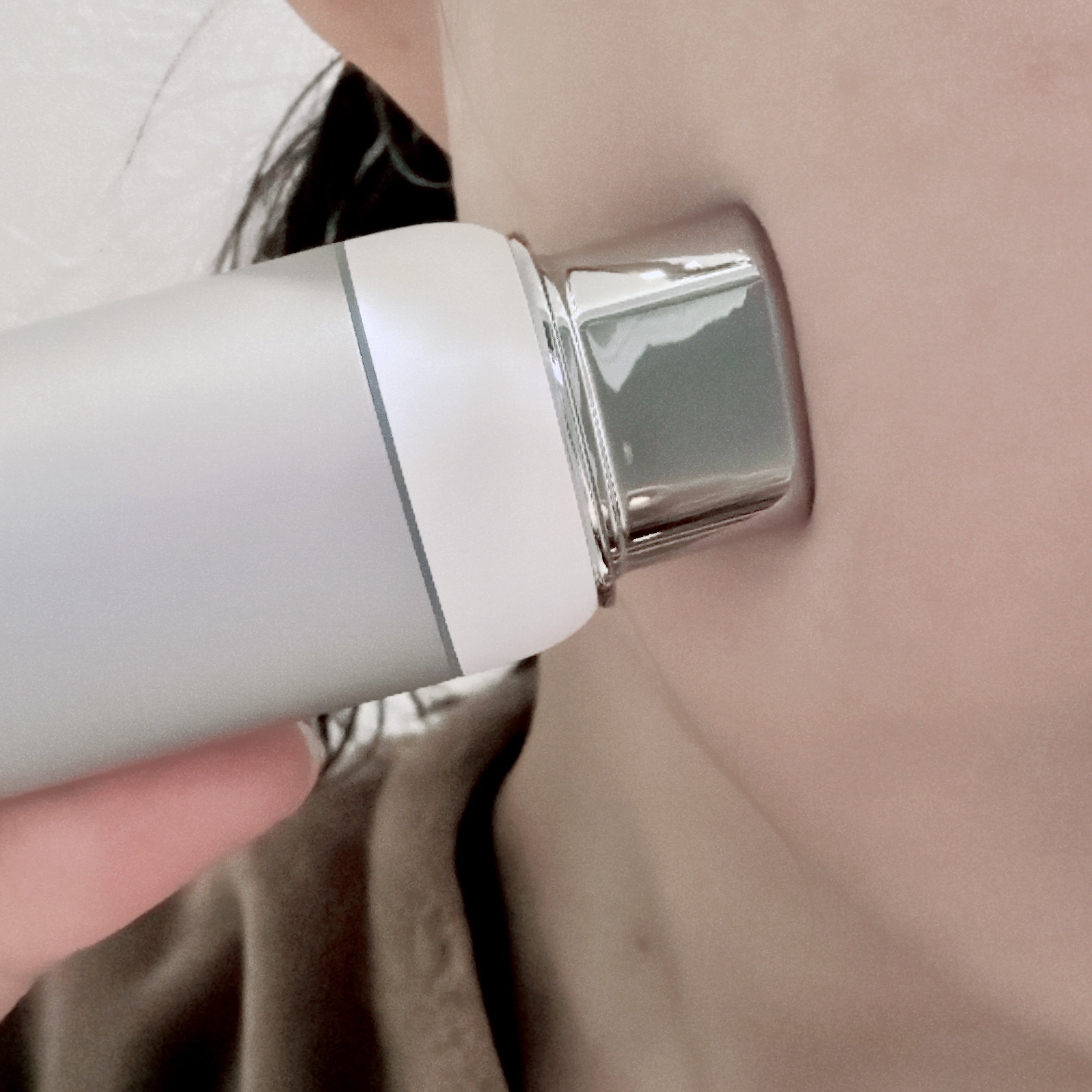 スキンスキャナー/BELLATECH/その他スキンケアグッズを使ったクチコミ（2枚目）