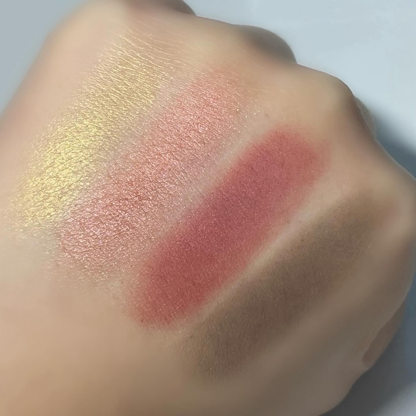 シグニチャー カラー アイズ/SUQQU/アイシャドウパレットを使ったクチコミ（3枚目）