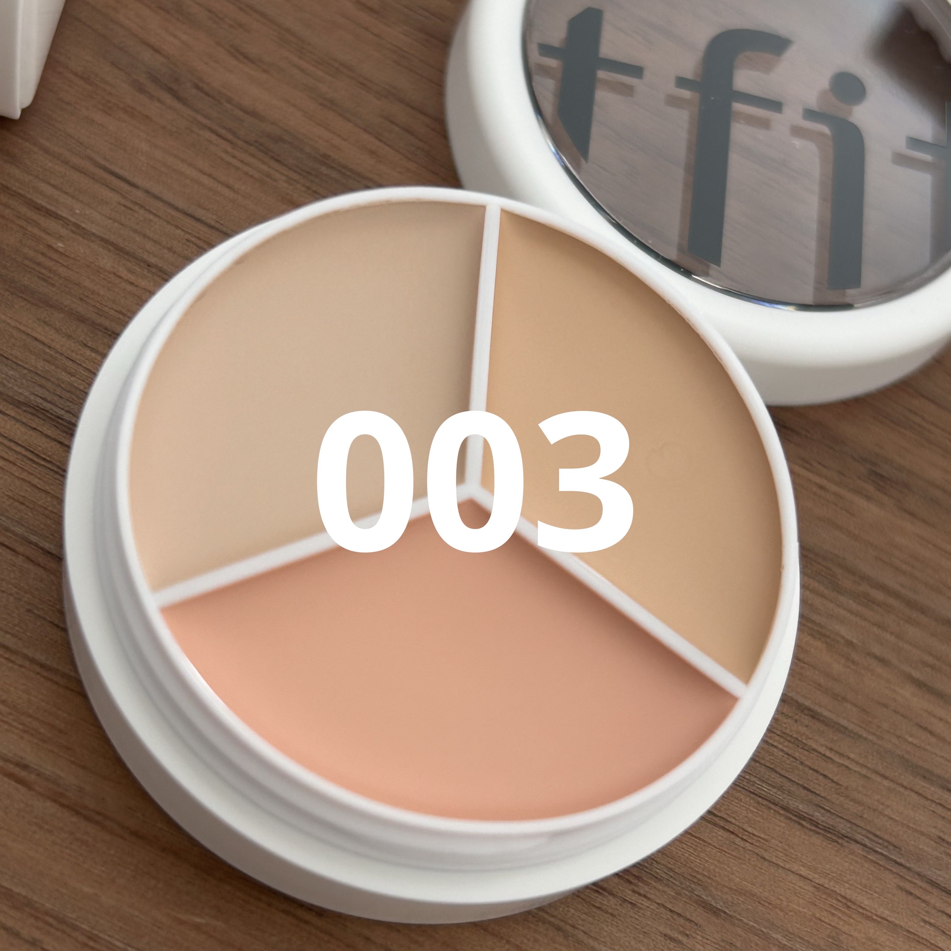 カバーアッププロコンシーラー/TFIT/パレットコンシーラーを使ったクチコミ（2枚目）