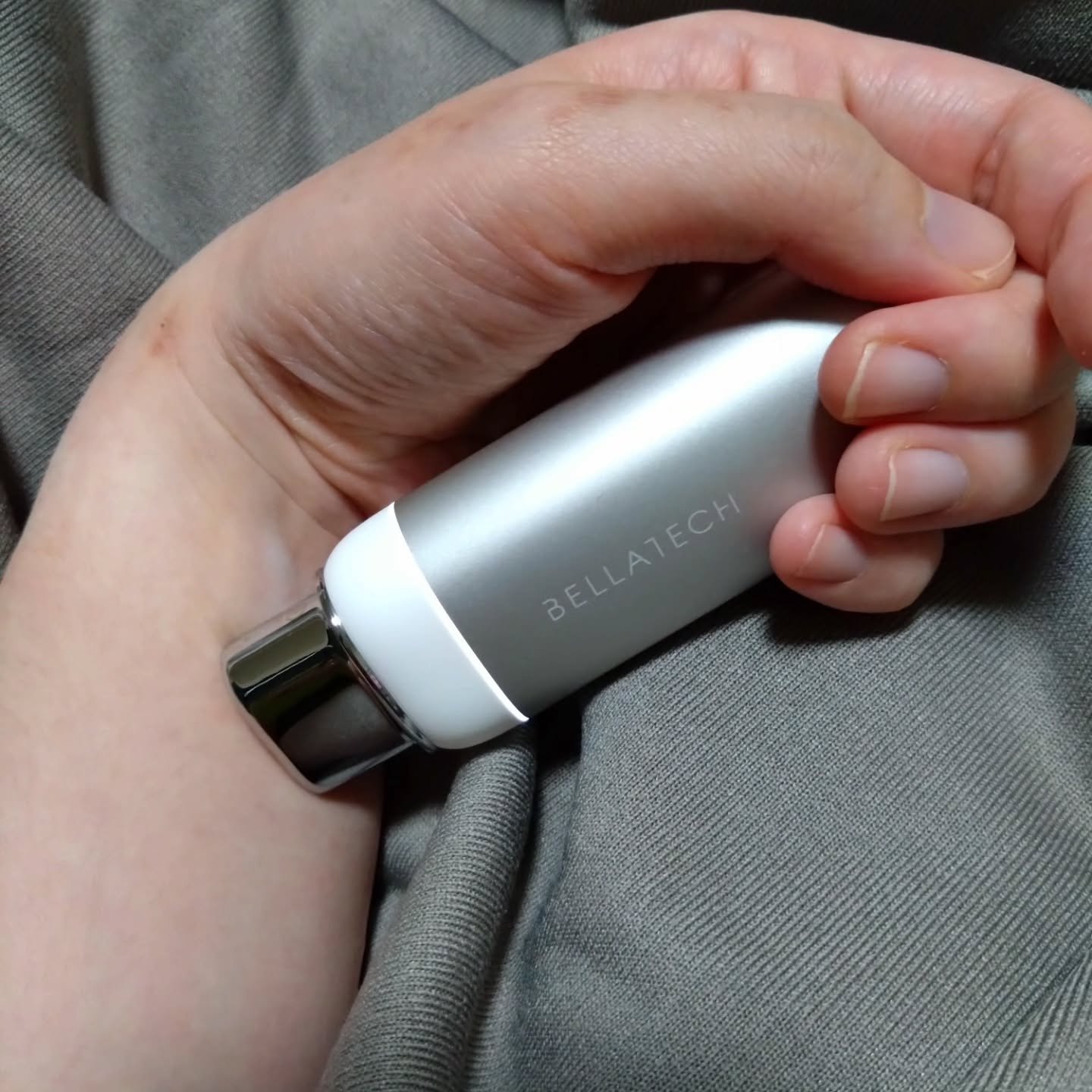 スキンスキャナー/BELLATECH/その他スキンケアグッズを使ったクチコミ（2枚目）