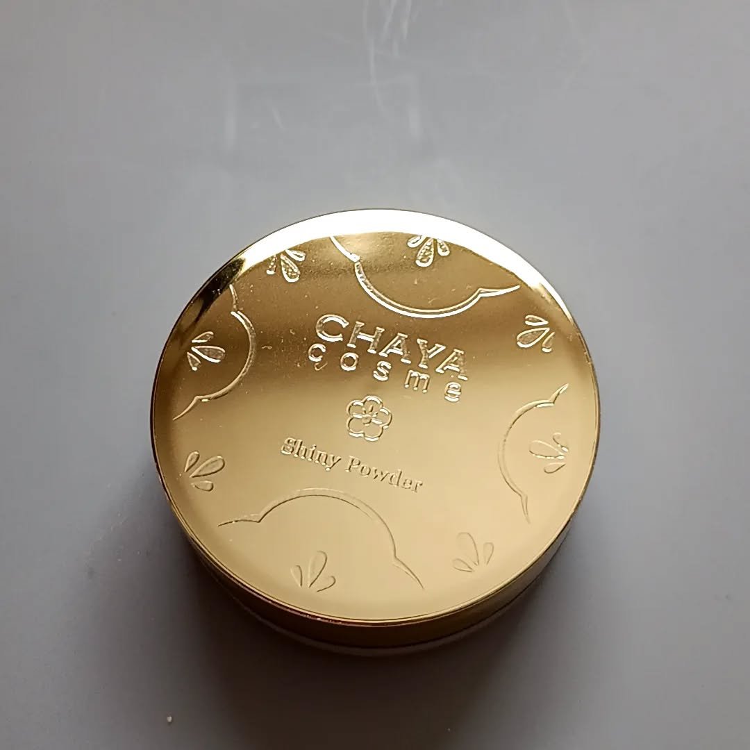 シャイニーパウダー/CHAYA cosme/ルースパウダーを使ったクチコミ（2枚目）