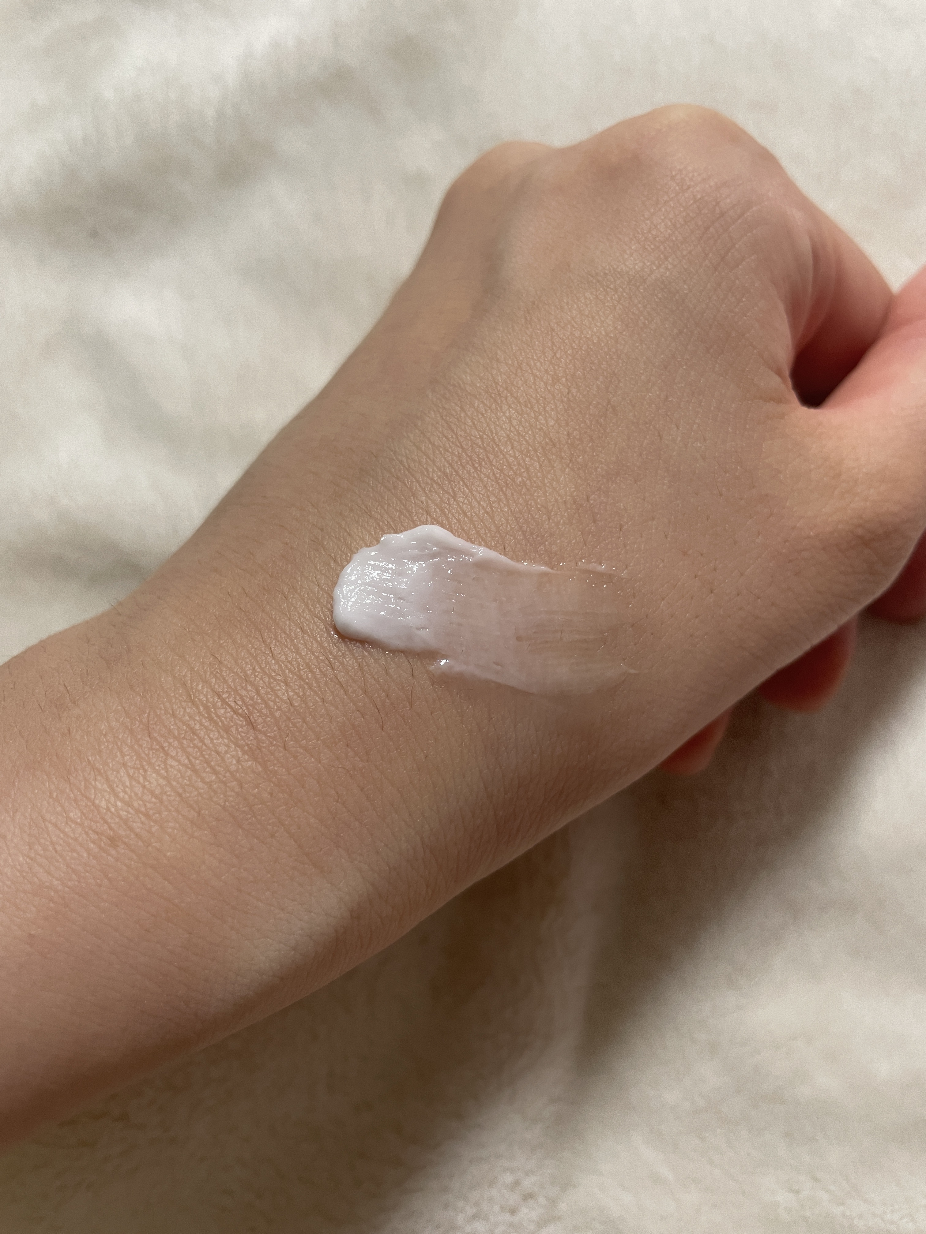 モイスチュア フェイス＆ボディクリーム/カルテHD/ボディクリームを使ったクチコミ（3枚目）