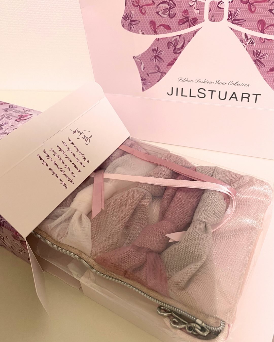 ジルスチュアート　リボンファッションショー コレクション/JILL STUART/メイクアップキットを使ったクチコミ（2枚目）