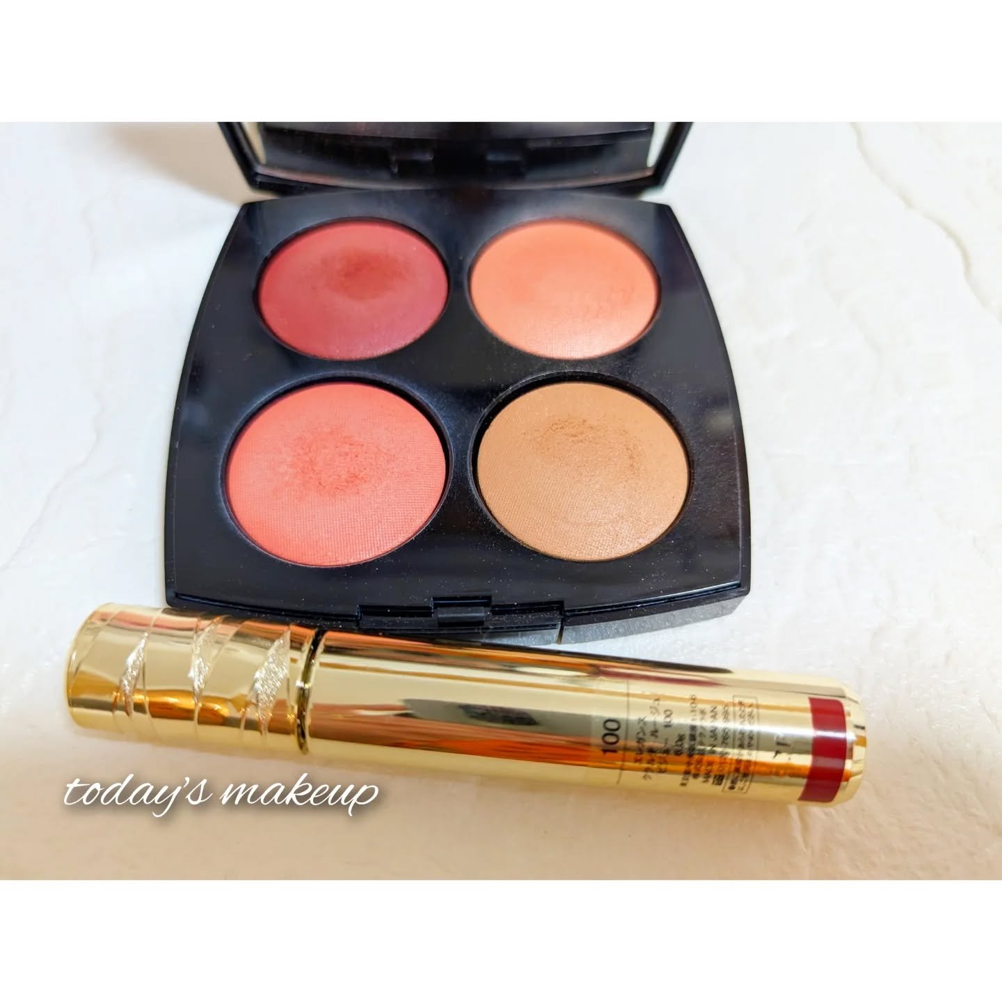 レ キャトル ルージュ ユー エ ジュ /CHANEL/アイシャドウパレットを使ったクチコミ（1枚目）