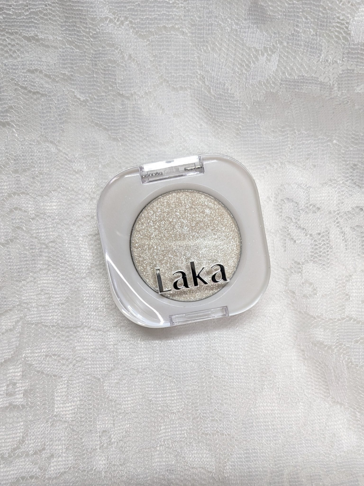 モノアイシャドウ/Laka/単色アイシャドウを使ったクチコミ（2枚目）