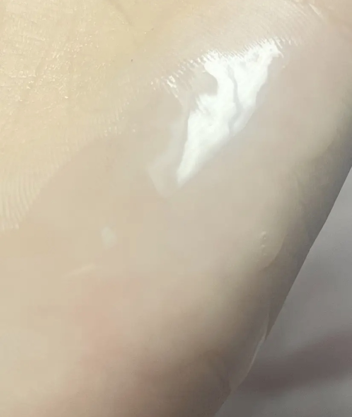 manyo パンテトイン エッセンス トナーのクチコミ「【使った商品】

manyo パンテトイン エッセンス トナー
200mL ／ ¥3,200
.....」（2枚目）