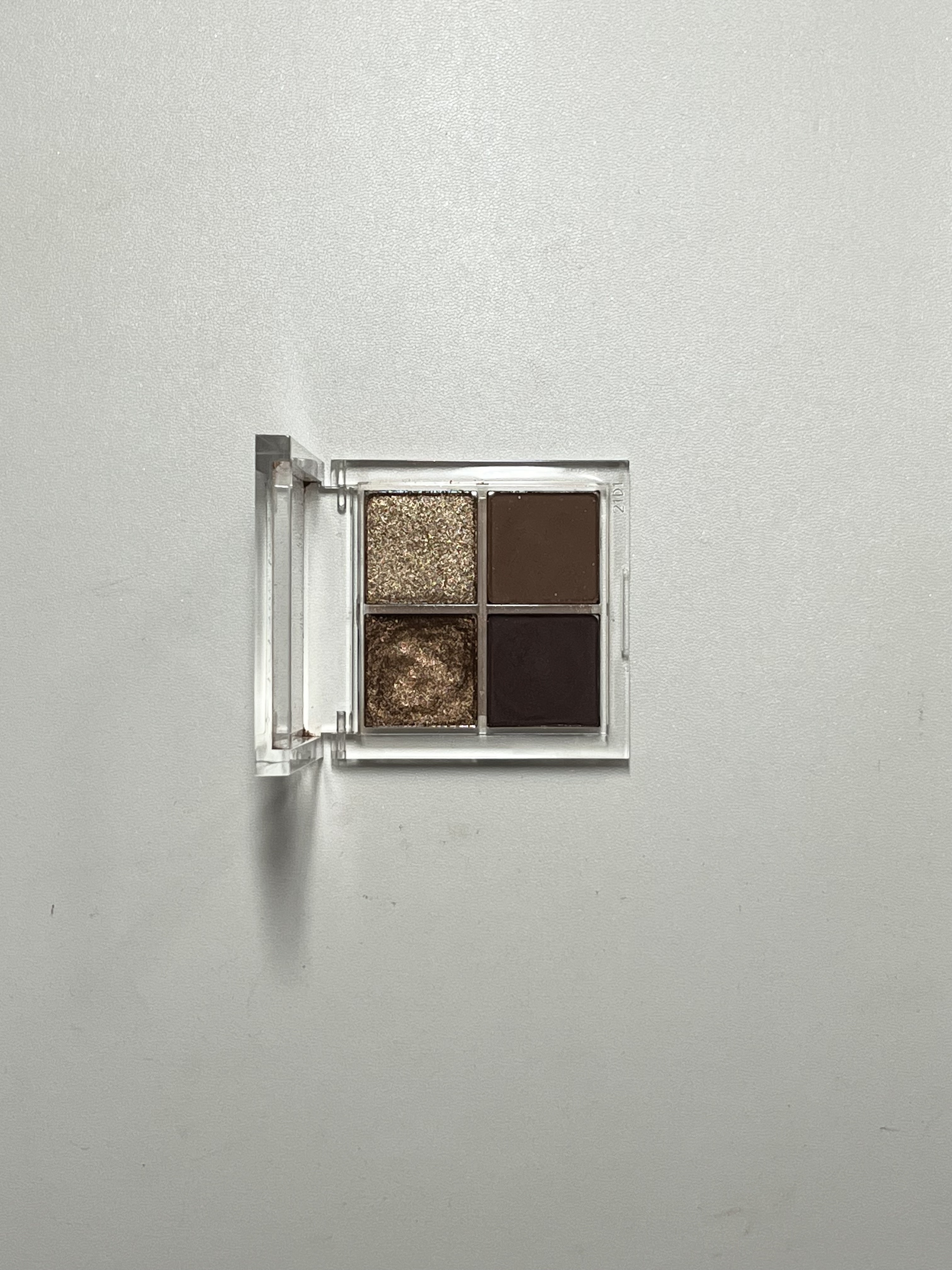 ColourPop shadow palette のクチコミ「Colour Pop
Sparkler
#アイシャドウパレット 
..」（1枚目）