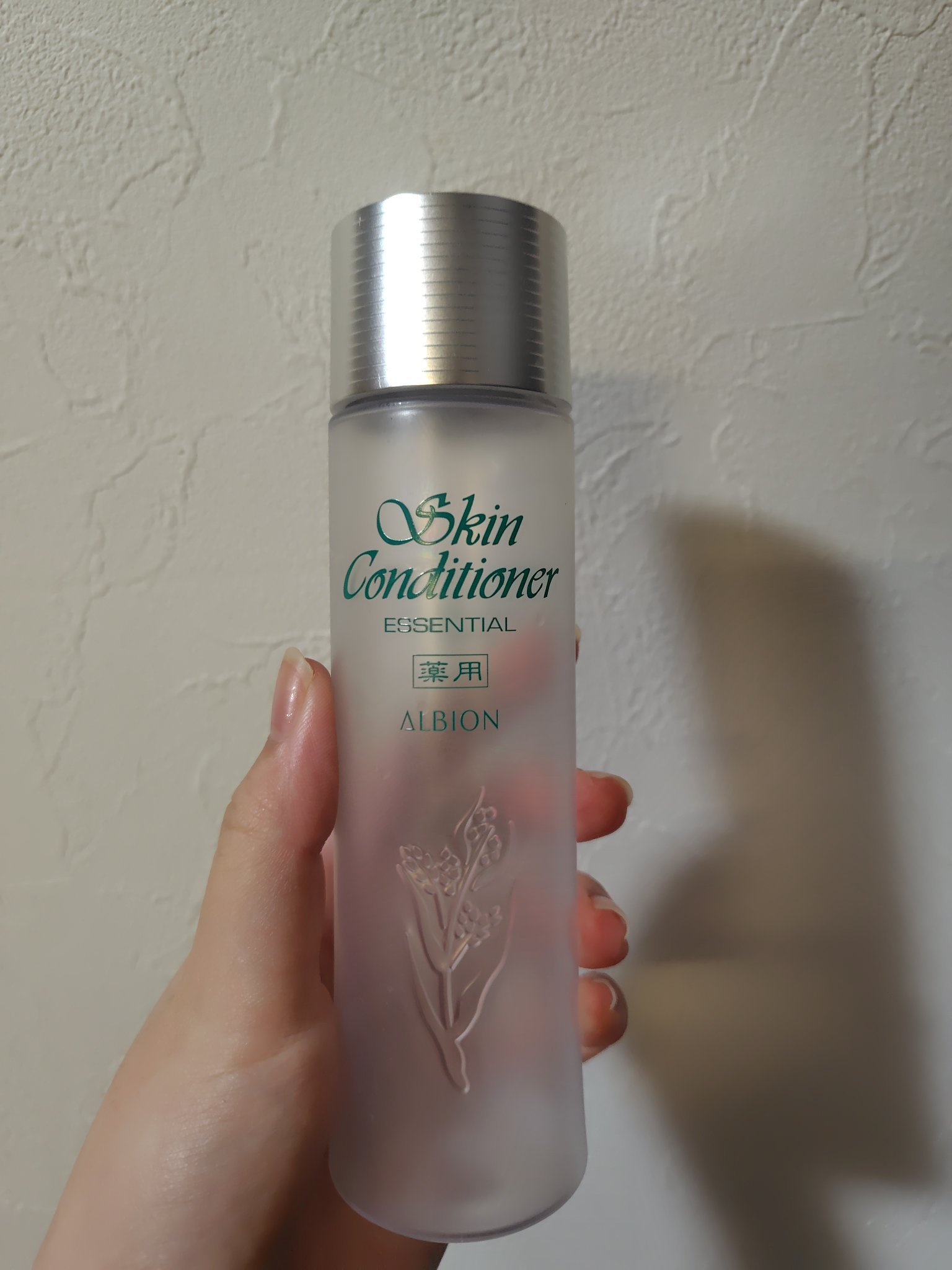  薬用スキンコンディショナーエッセンシャル N/ALBION/化粧水を使ったクチコミ（1枚目）