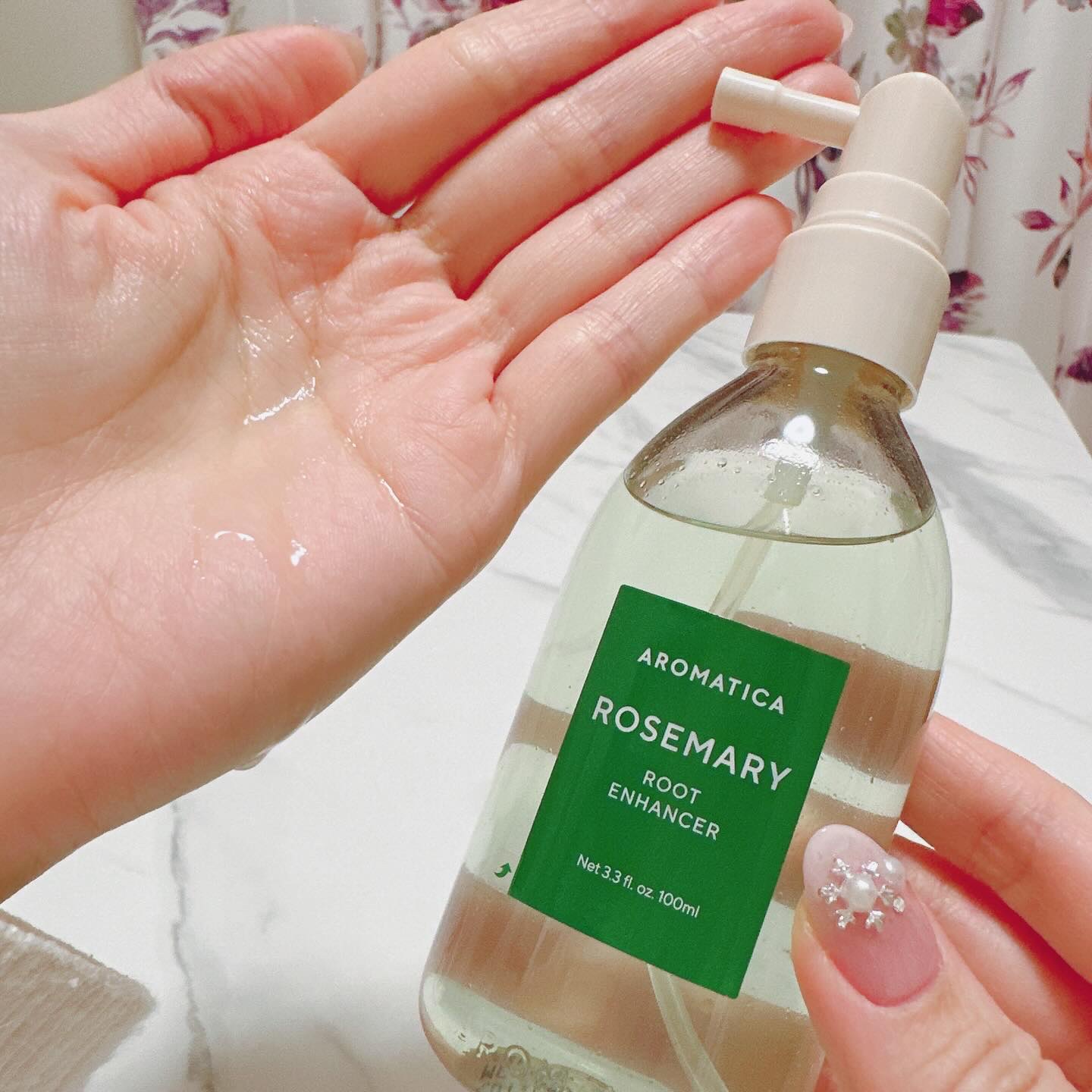 ローズマリー スカルプ スクラブ/AROMATICA/ヘッドスクラブを使ったクチコミ（3枚目）