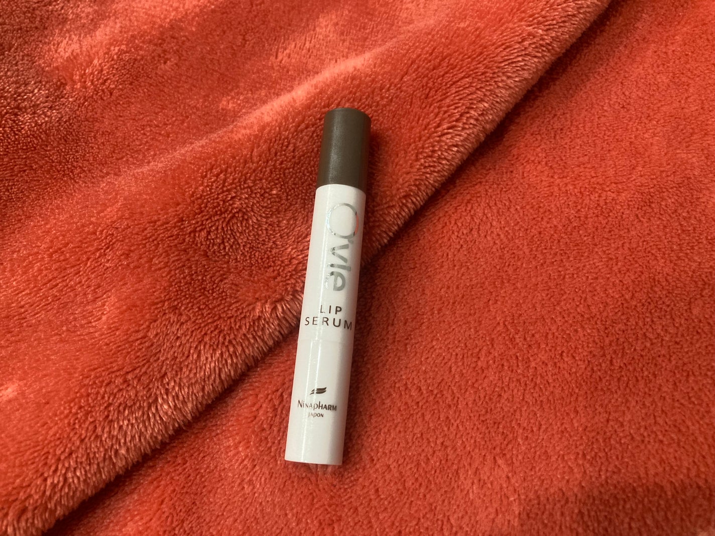 オヴィ リップセラム/ニナファームジャポン/リップケアを使ったクチコミ(1枚目)