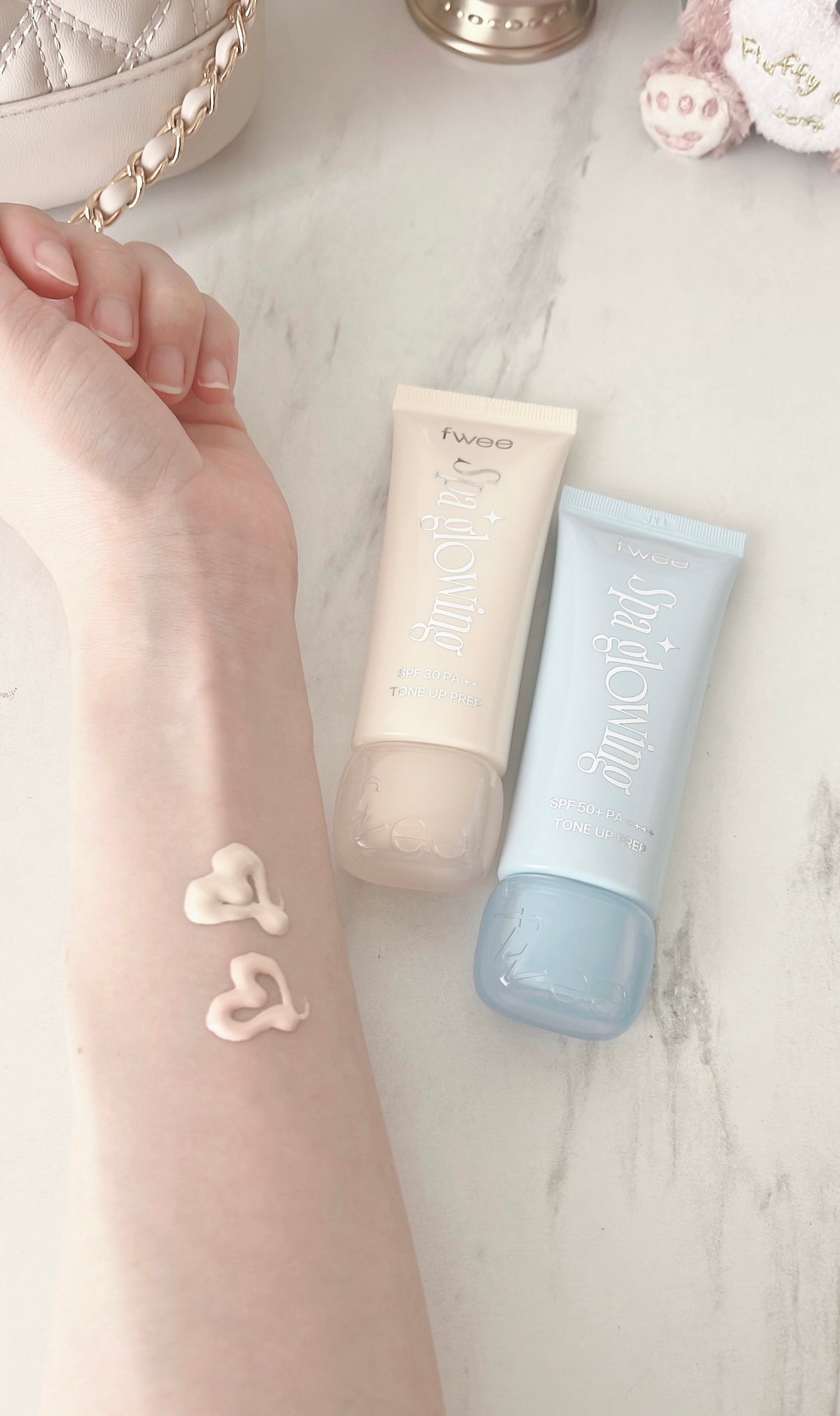 スパグロウUVトーンアップベース/fwee/化粧下地を使ったクチコミ(3枚目)